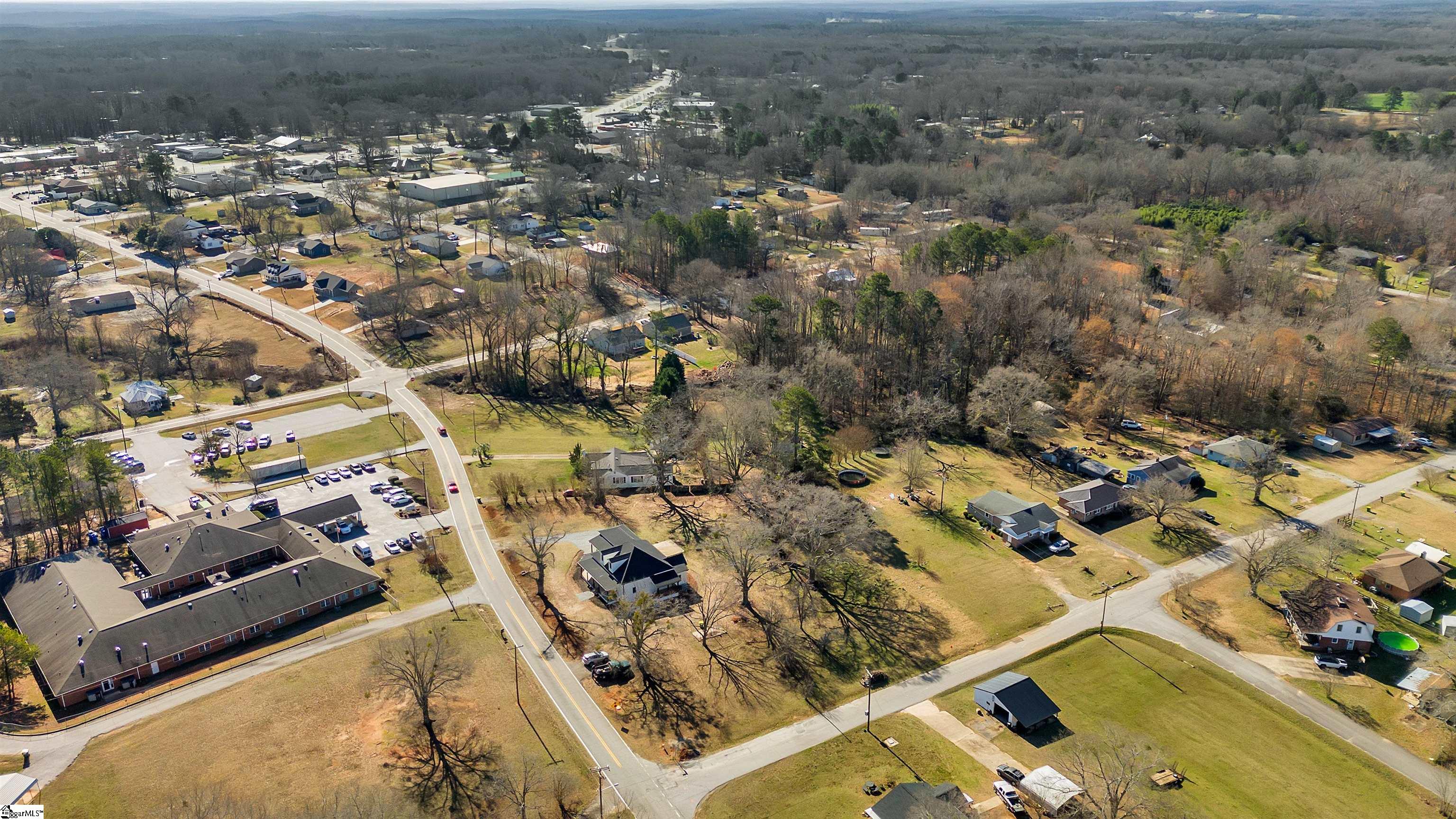 511 Broad Street Iva, SC 29655