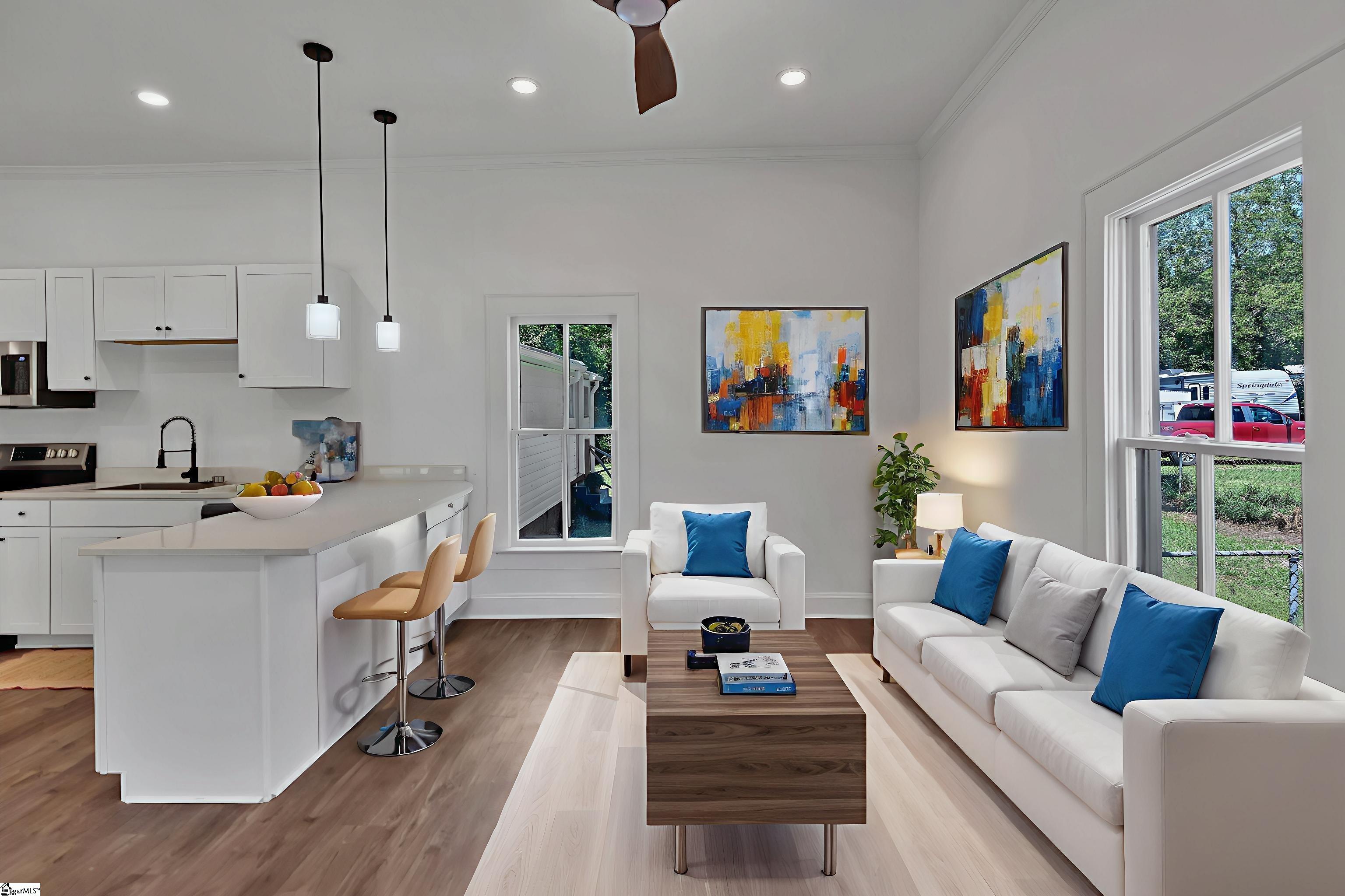 404 Hampton Street Iva, SC 29655
