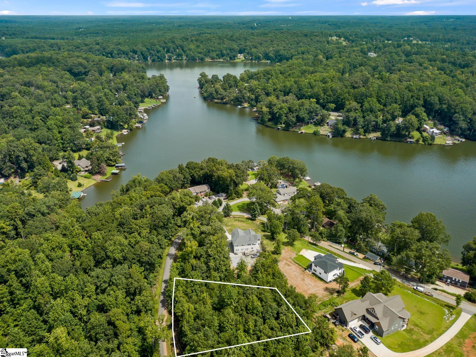 218 Hammond Circle Anderson, SC 29621