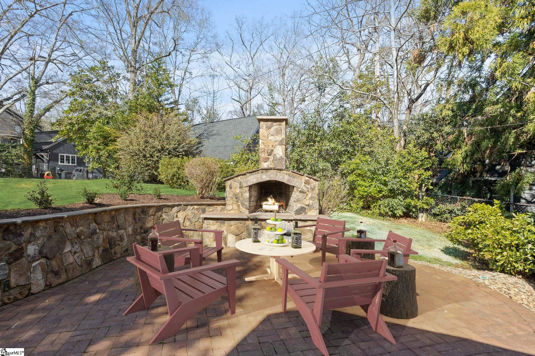 344 Pine Forest Drive Extension Greenville, SC 29605