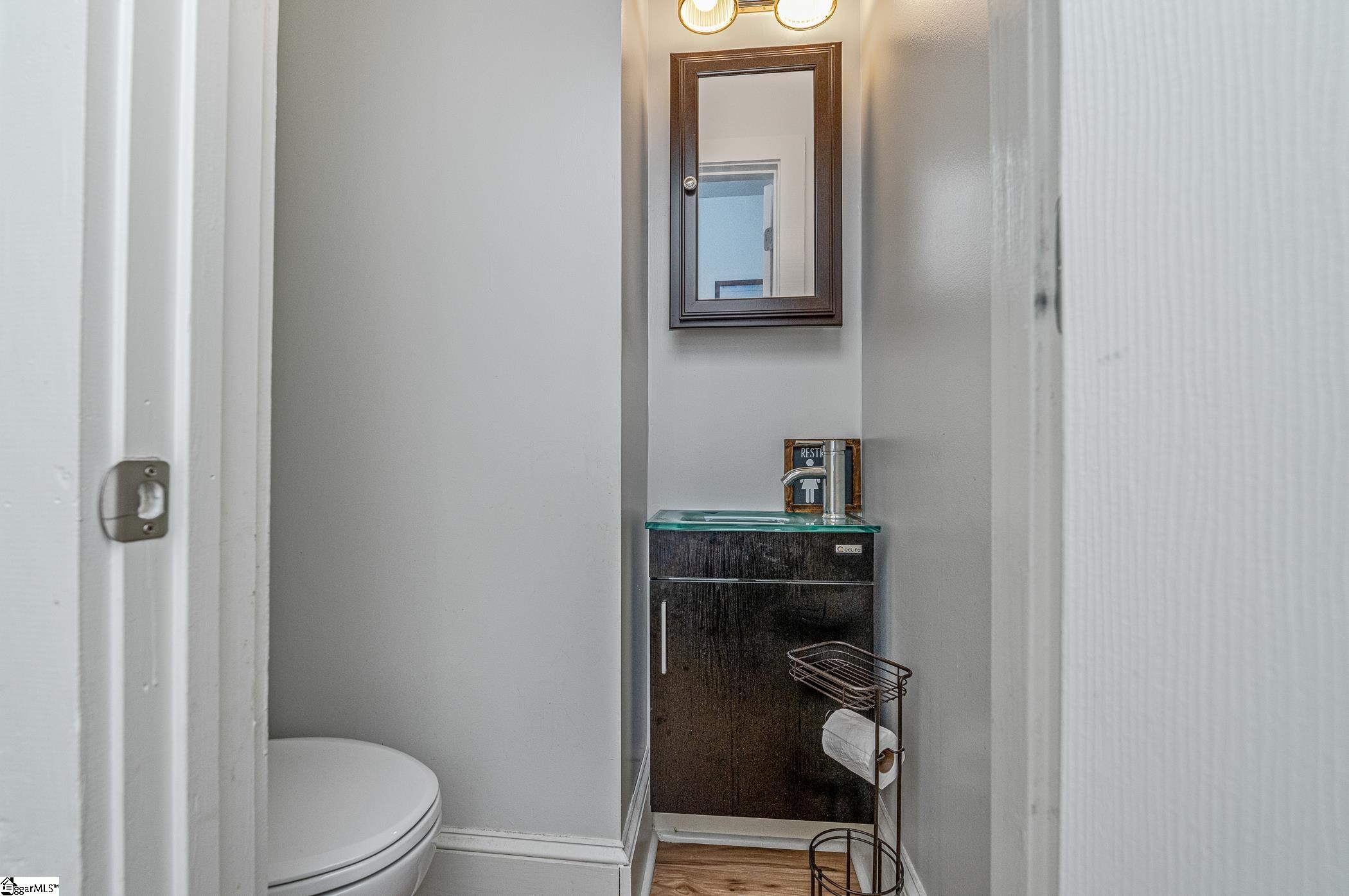 105 Barksdale Circle Laurens, SC 29360
