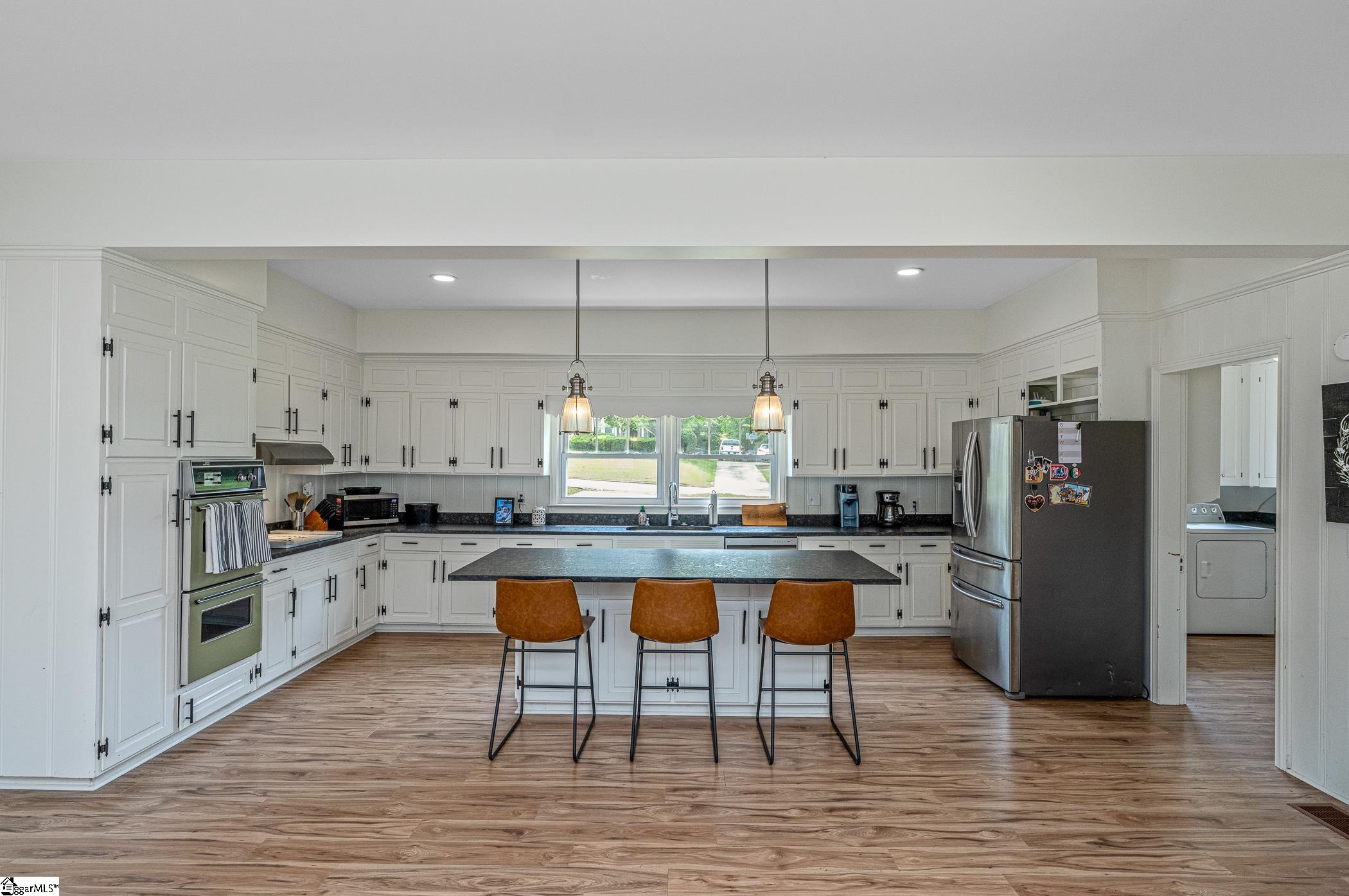 105 Barksdale Circle Laurens, SC 29360