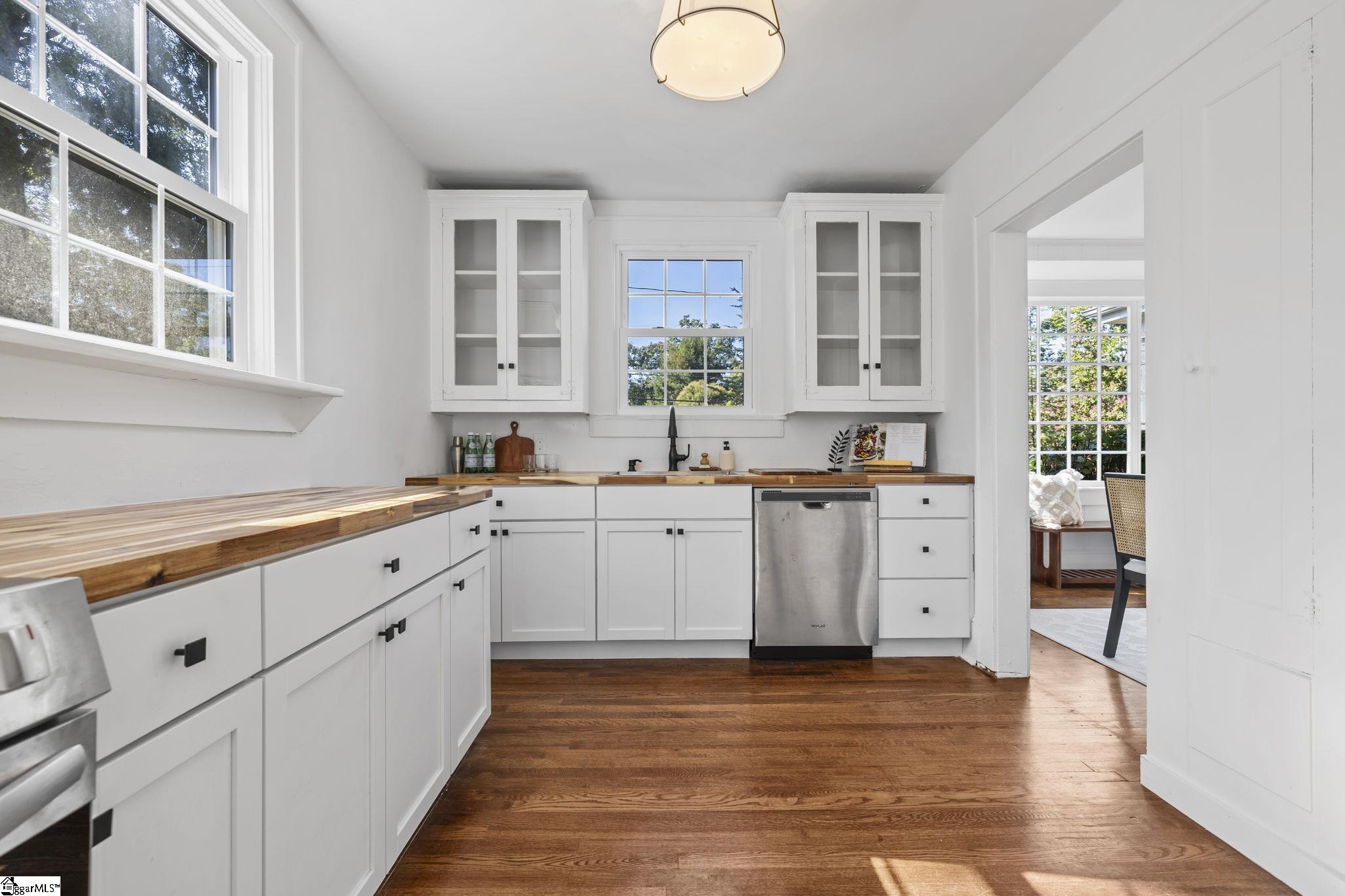 46 E Faris Road Greenville, SC 29605