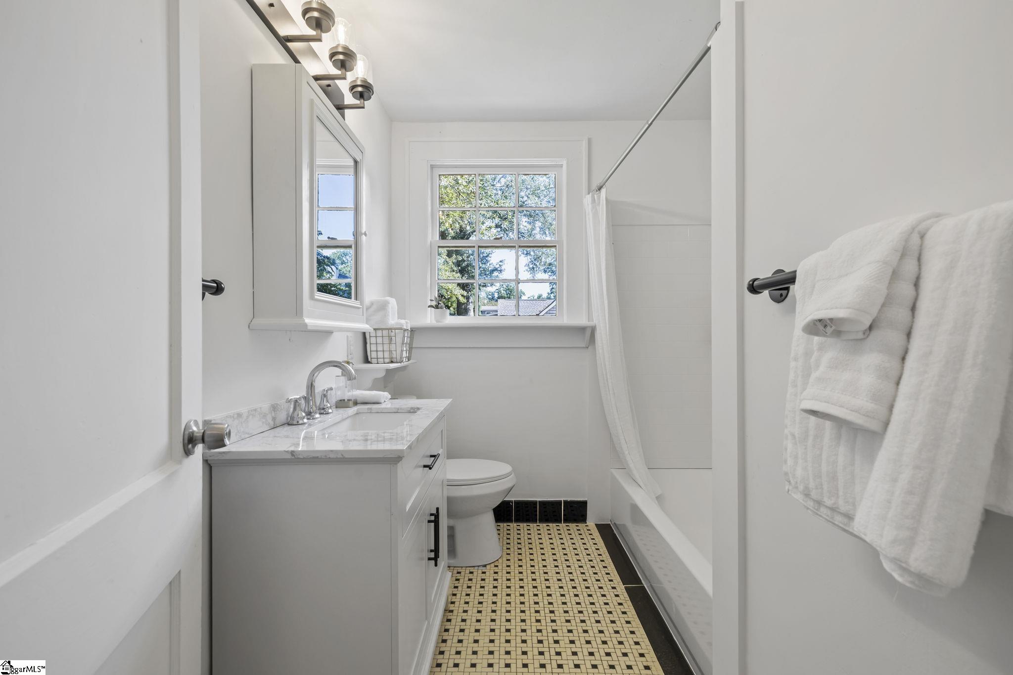 46 E Faris Road Greenville, SC 29605