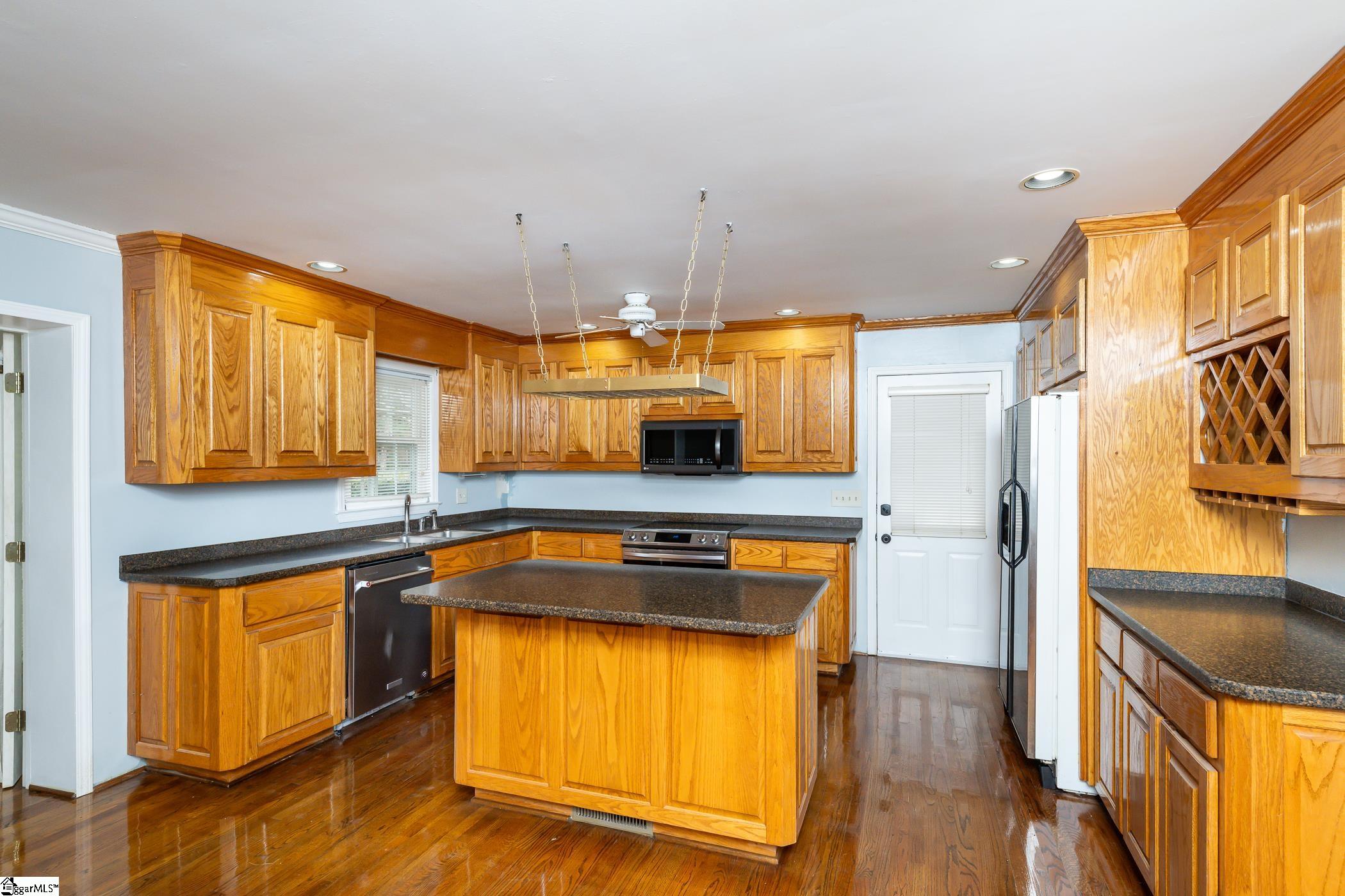 103 Park Hill Court Greer, SC 29651-1019