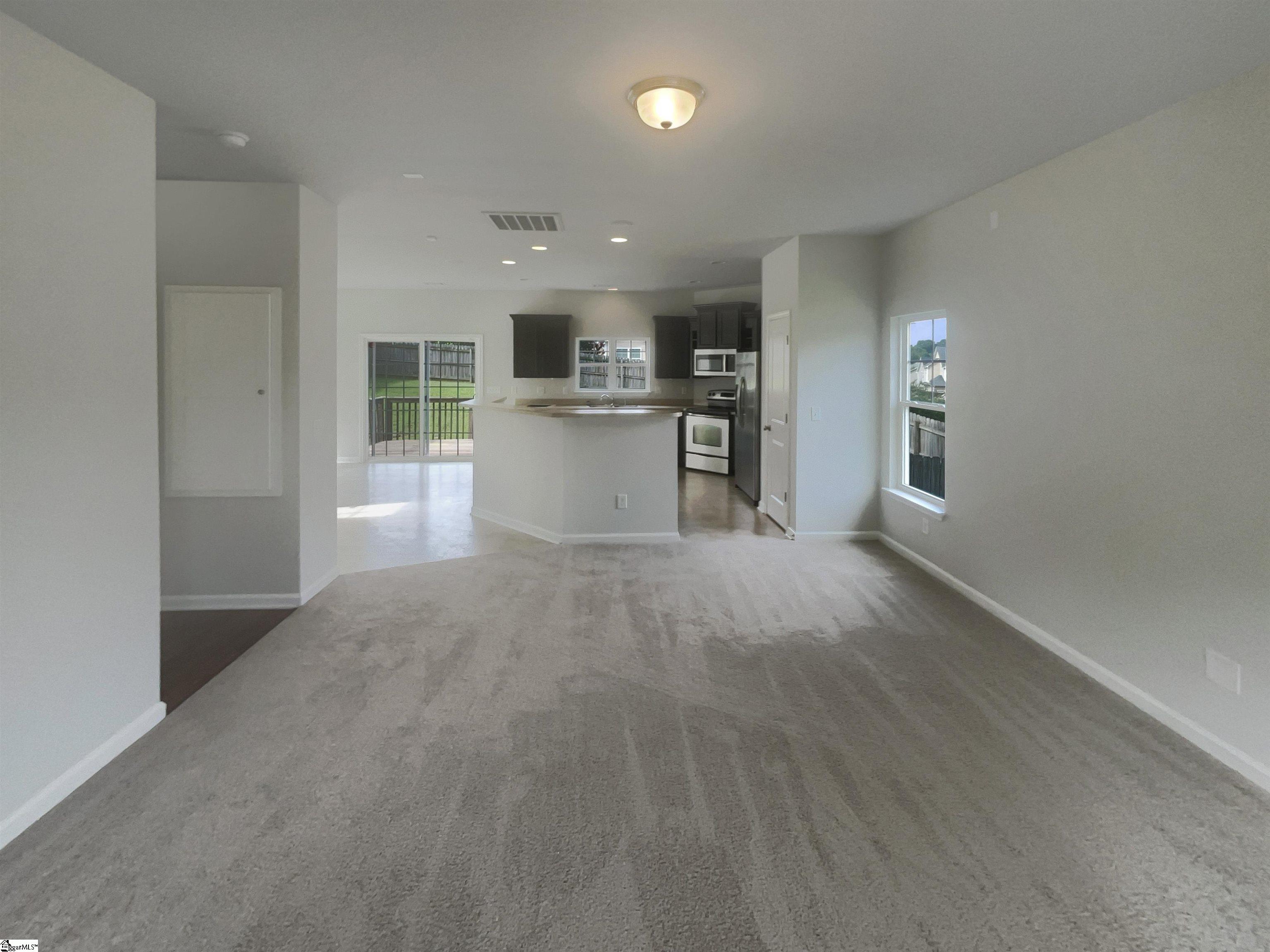 272 Stonewood Crossing Drive Boiling Springs, SC 29316