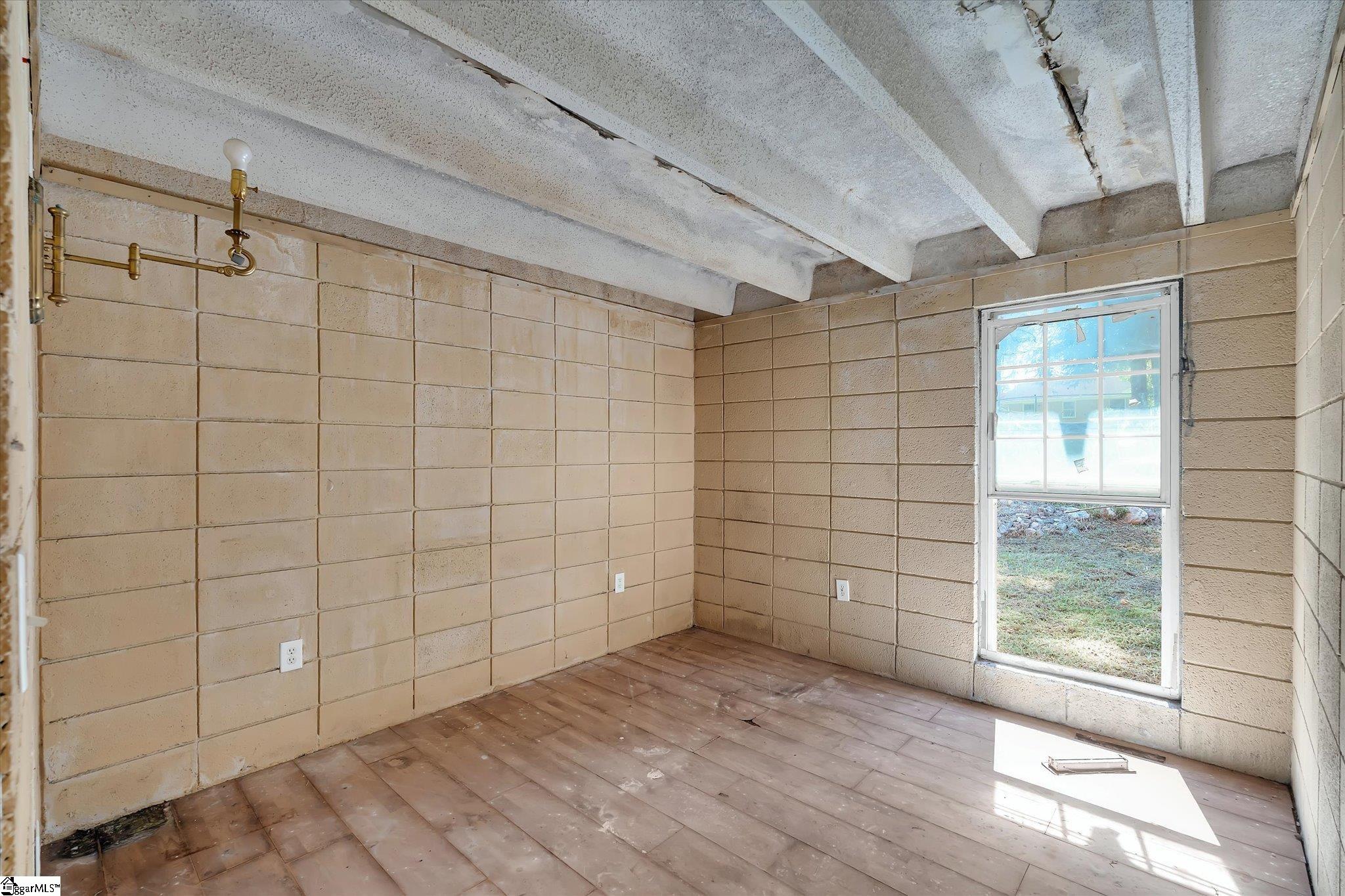 416 Sherwood Drive Seneca, SC 29678-4426