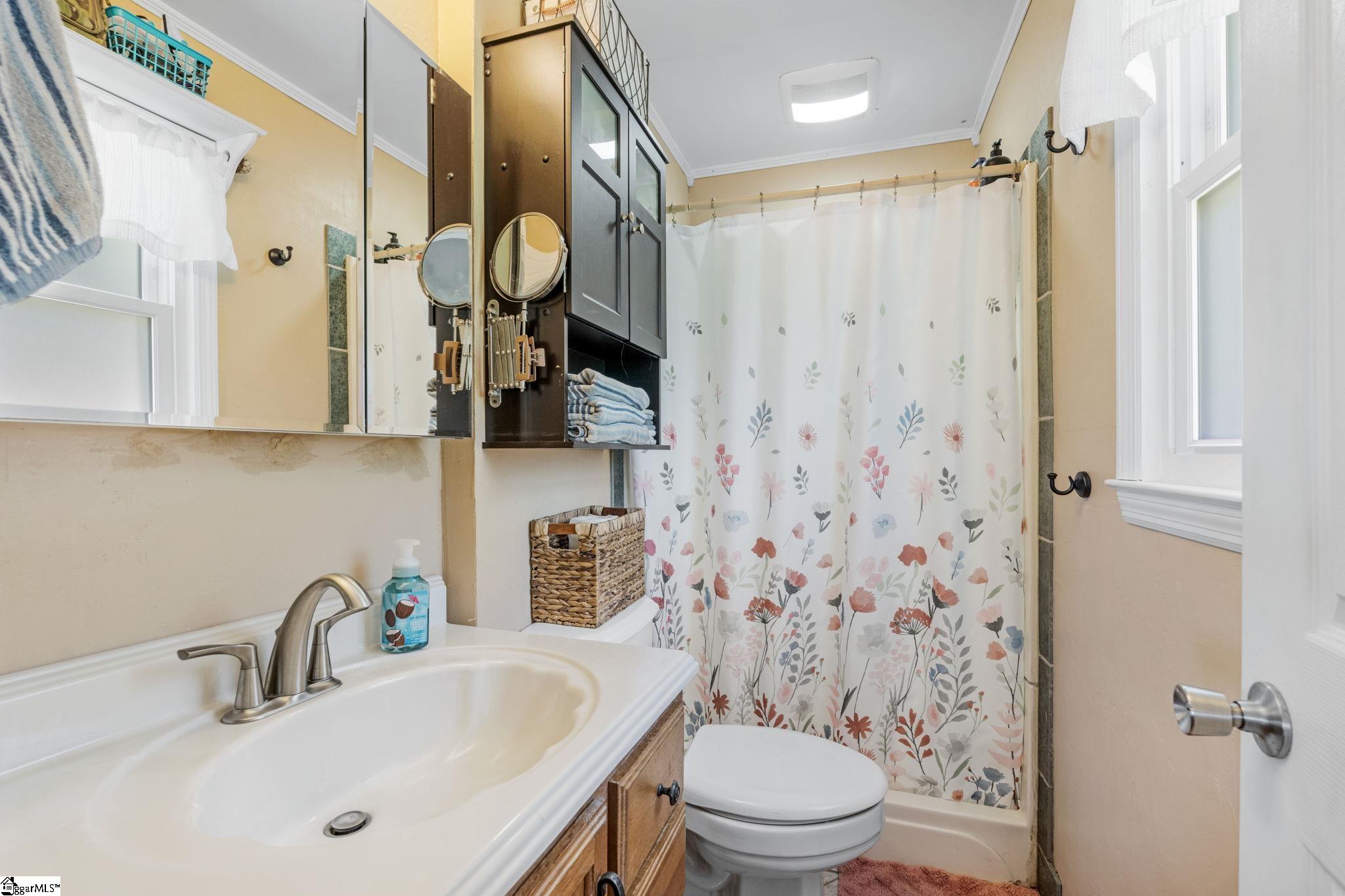 108 Maryland Avenue Easley, SC 29640
