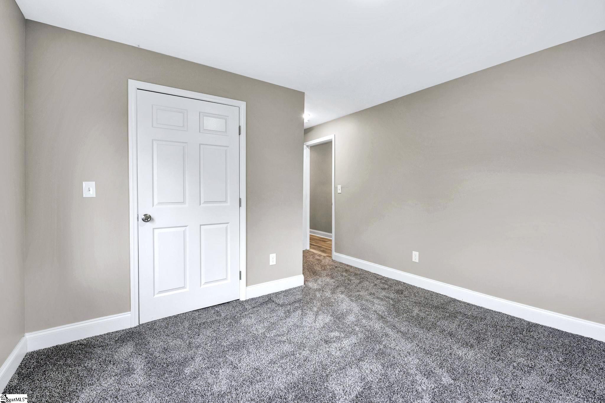 405 Hunters Court Laurens, SC 29360