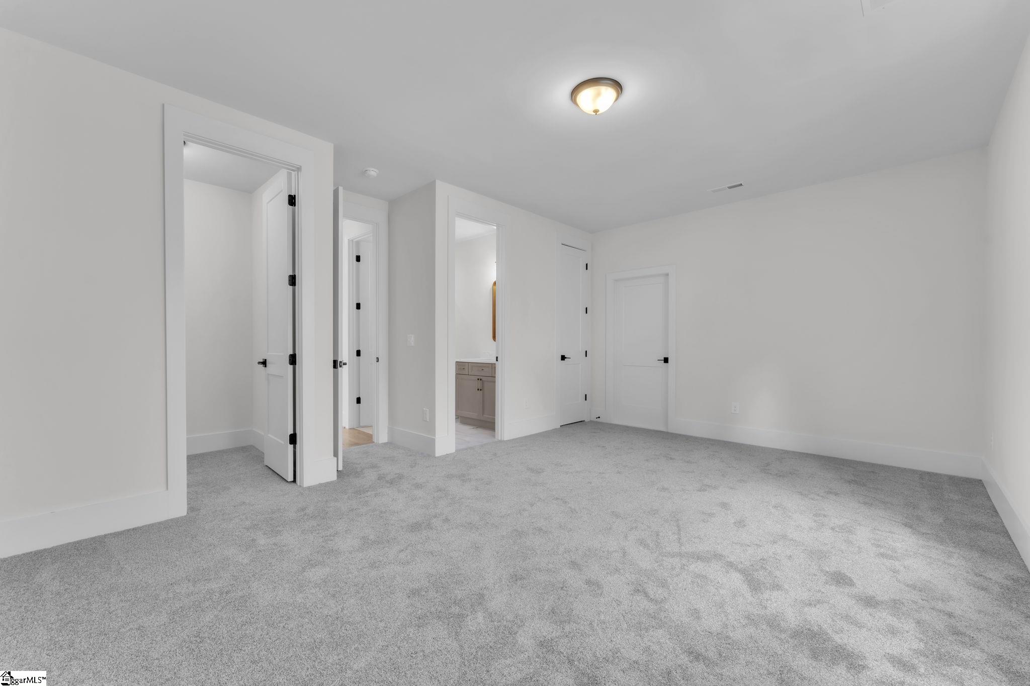 5 Thistle Brook Court Greenville, SC 29615