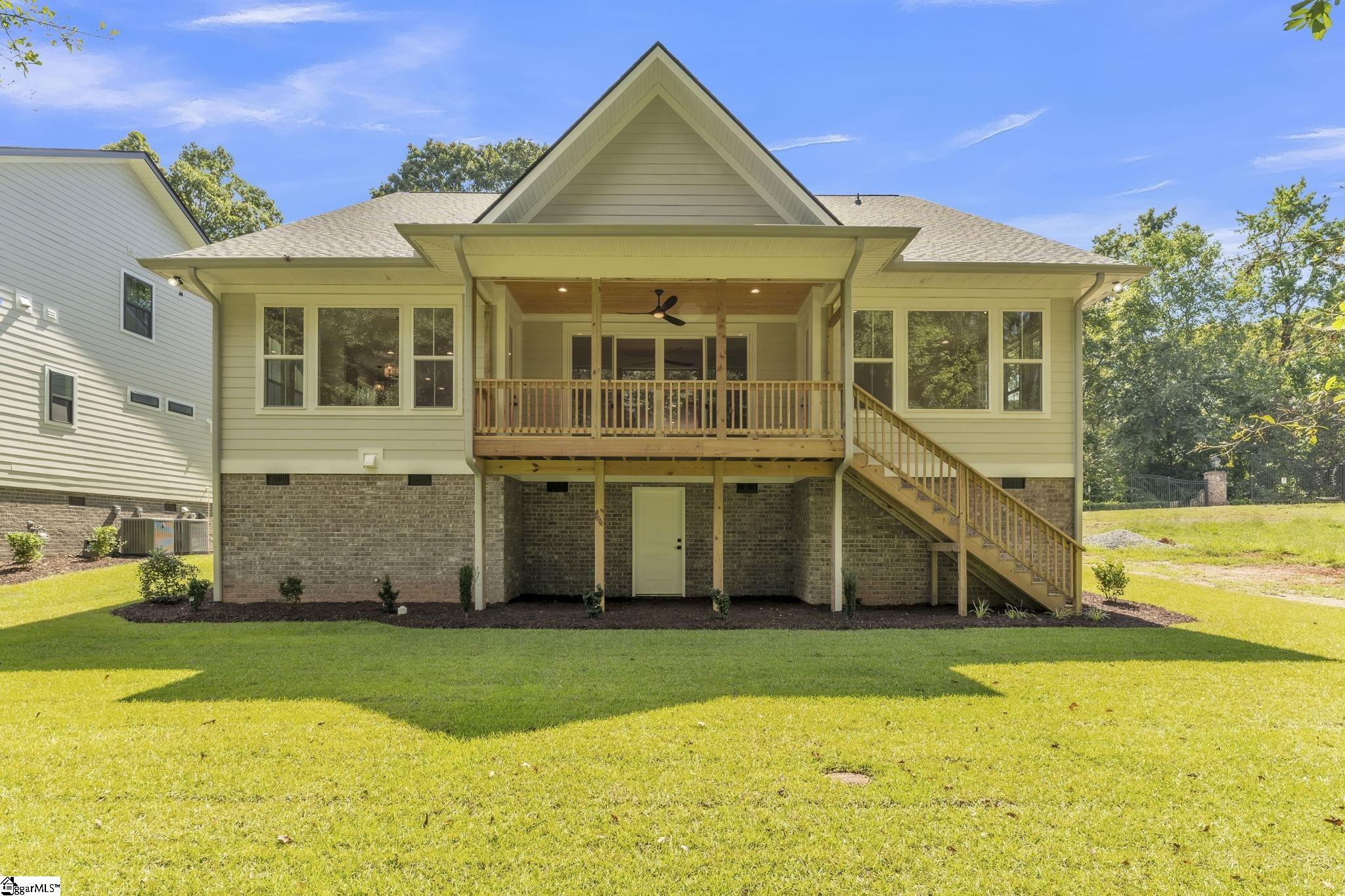 5 Thistle Brook Court Greenville, SC 29615