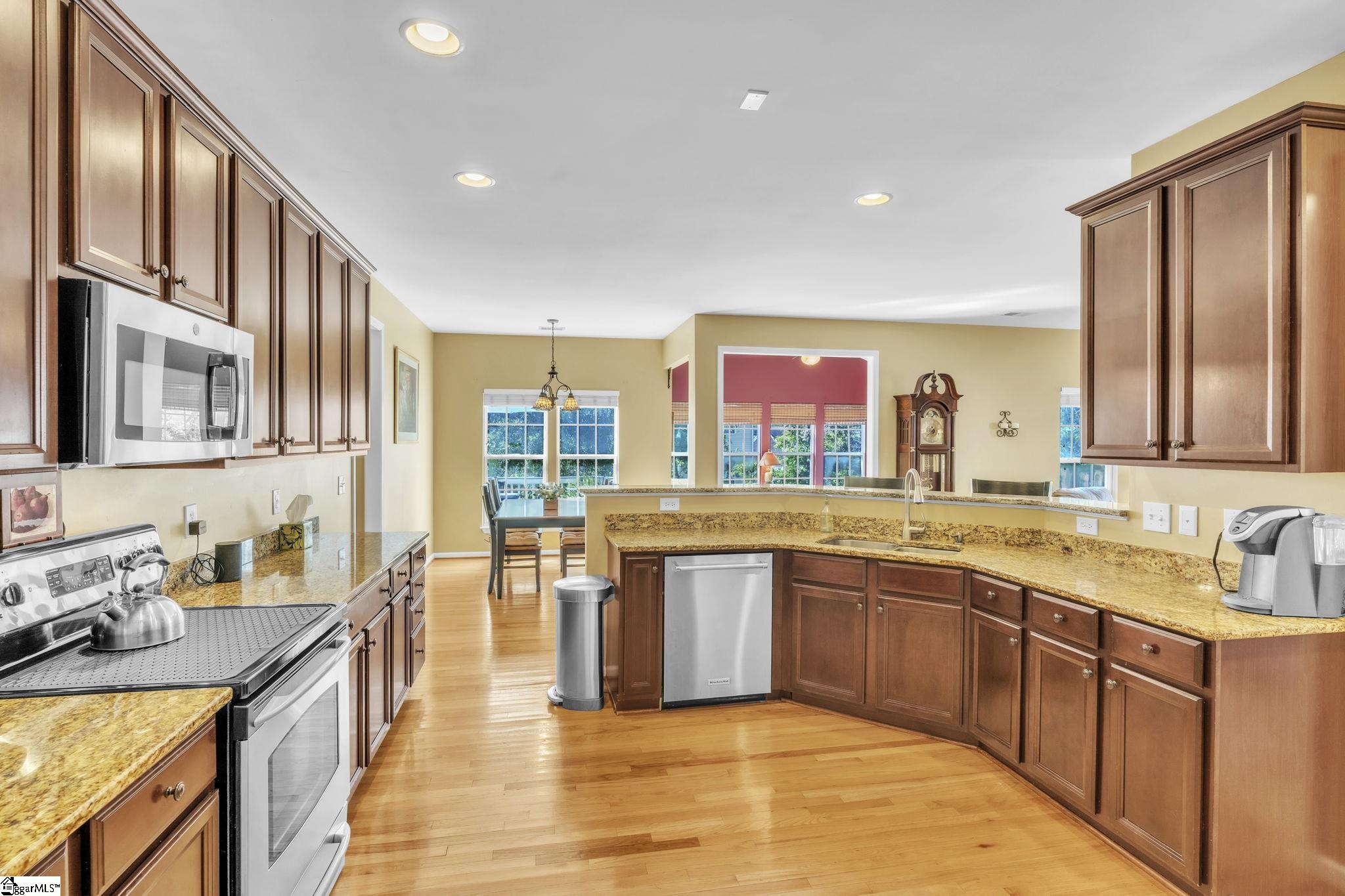 108 Mineral Court Simpsonville, SC 29681