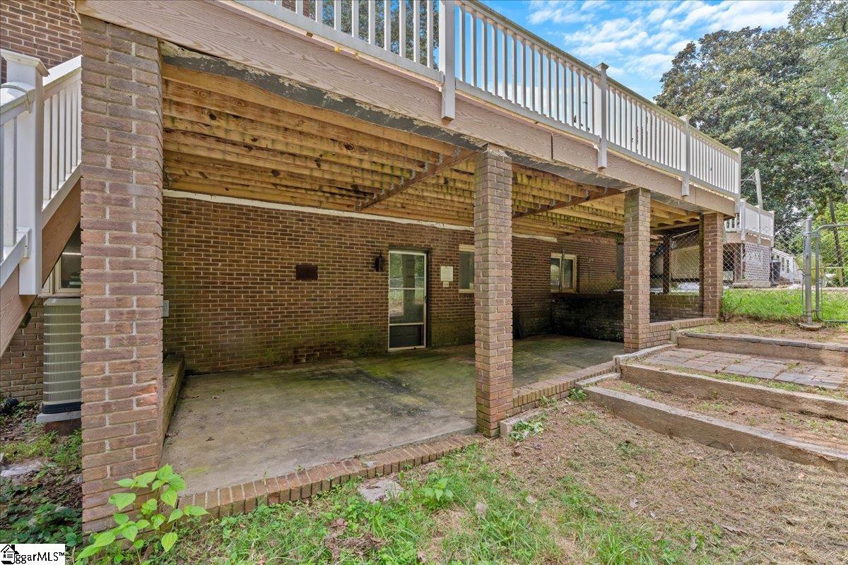 109 Nottingham Court Easley, SC 29640