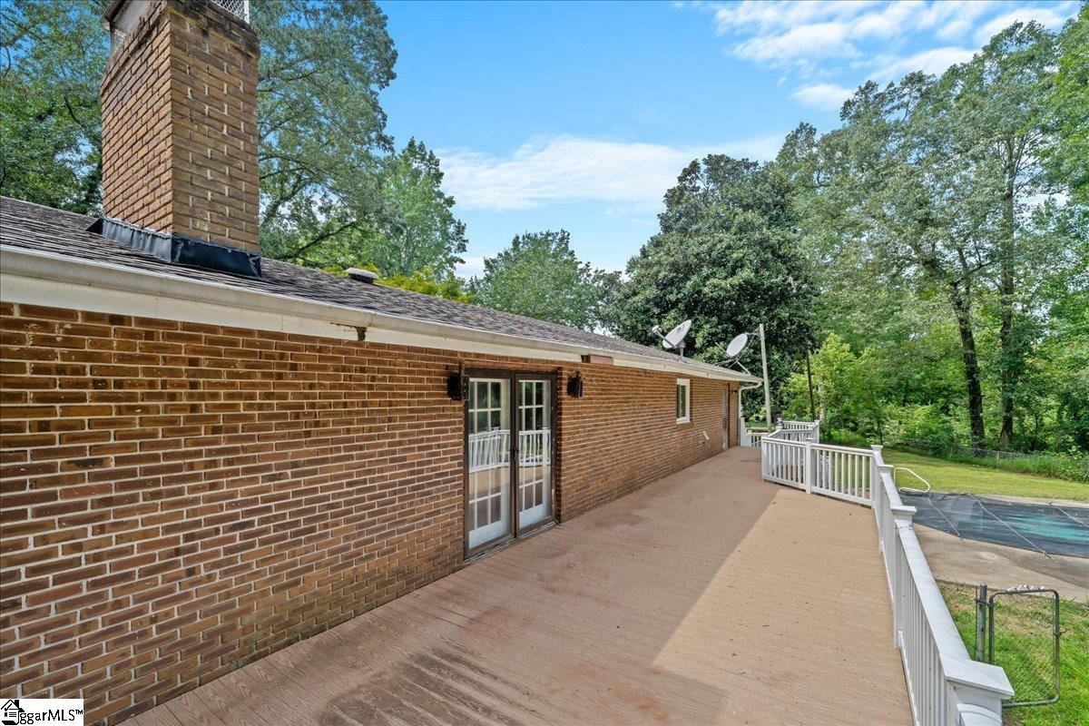 109 Nottingham Court Easley, SC 29640