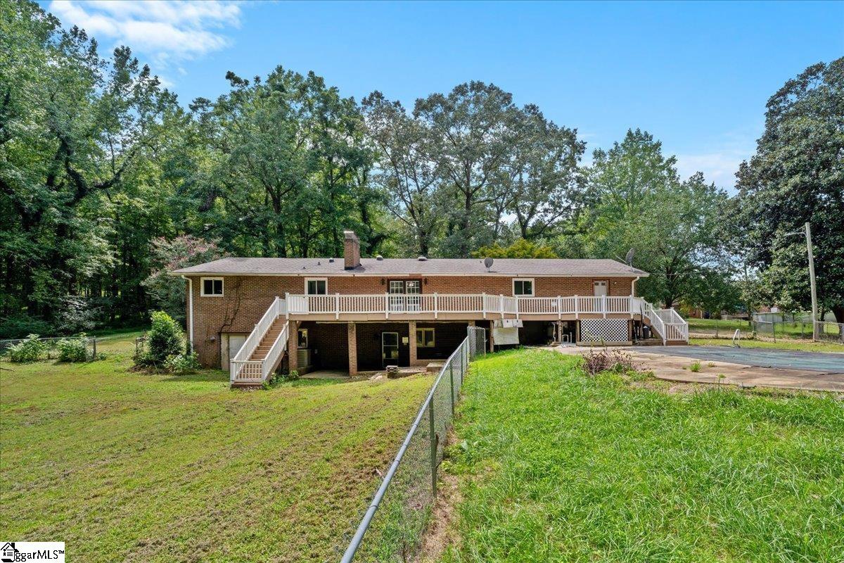 109 Nottingham Court Easley, SC 29640