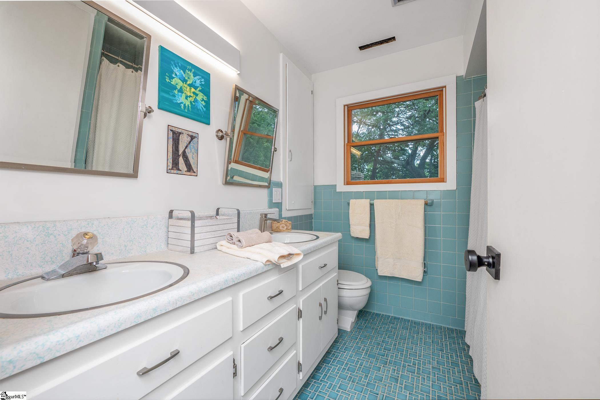 226 Altamont Road Greenville, SC 29609