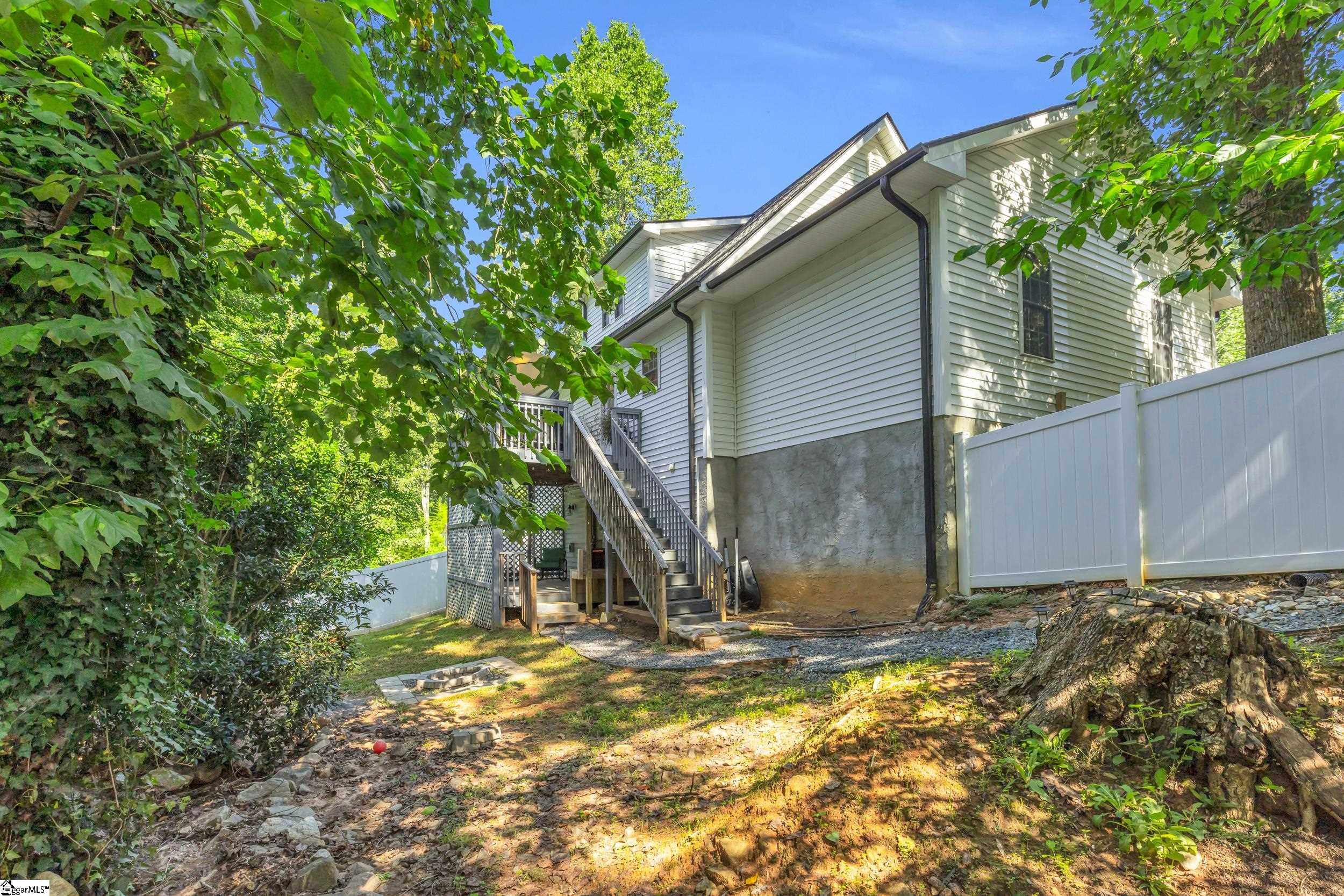 12010 W Camelia Lane Seneca, SC 29678