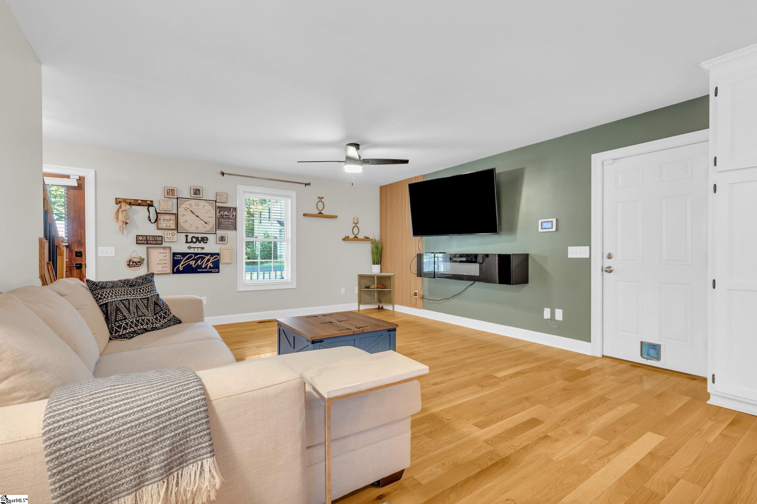 12010 W Camelia Lane Seneca, SC 29678