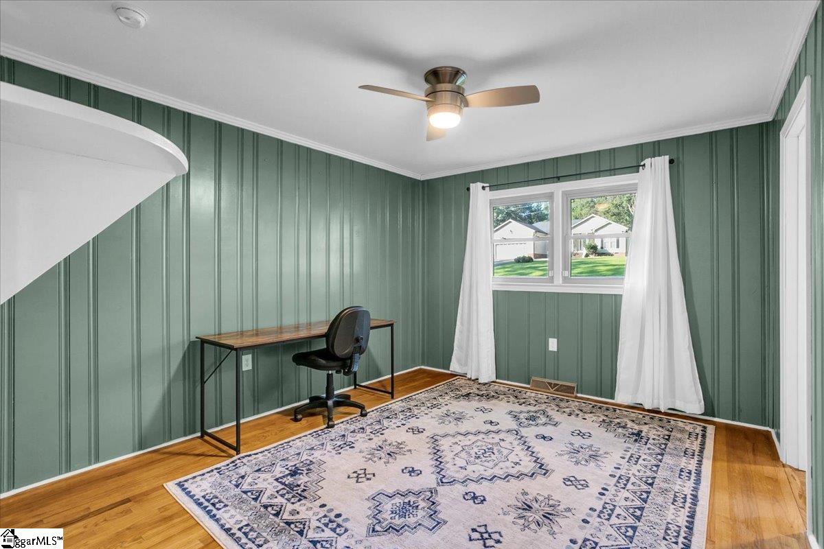 303 Woodbluff Road Laurens, SC 29360
