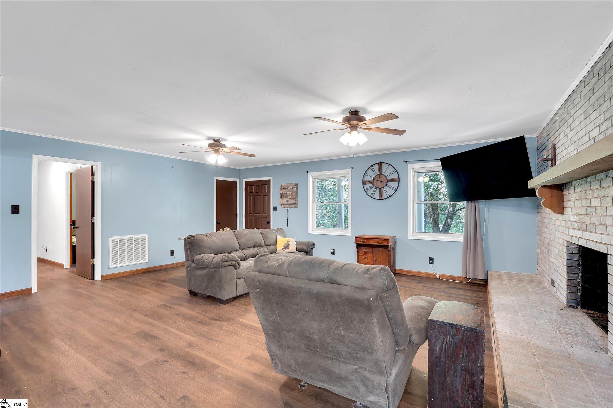 124 Wiley Road Greenwood, SC 29649