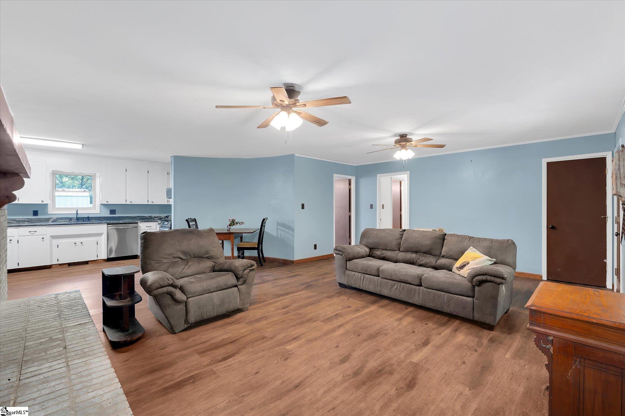 124 Wiley Road Greenwood, SC 29649