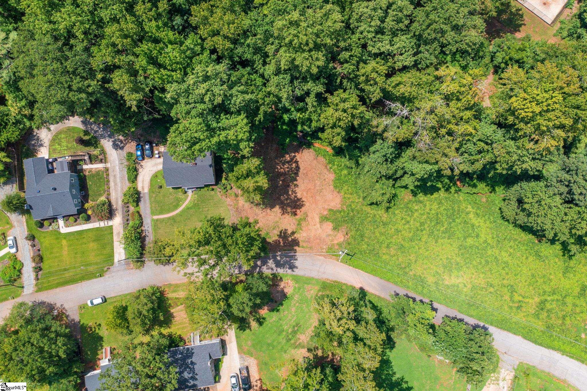 15 Meadow Crest Circle Greenville, SC 29609