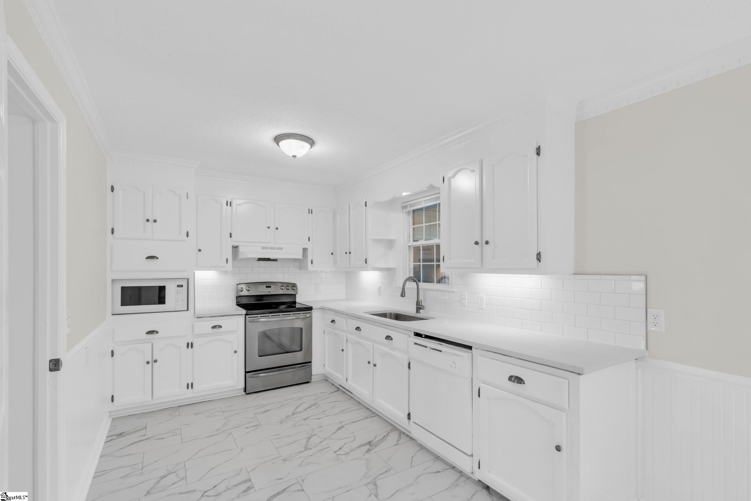 5 Lilac Street Greenville, SC 29617-2627