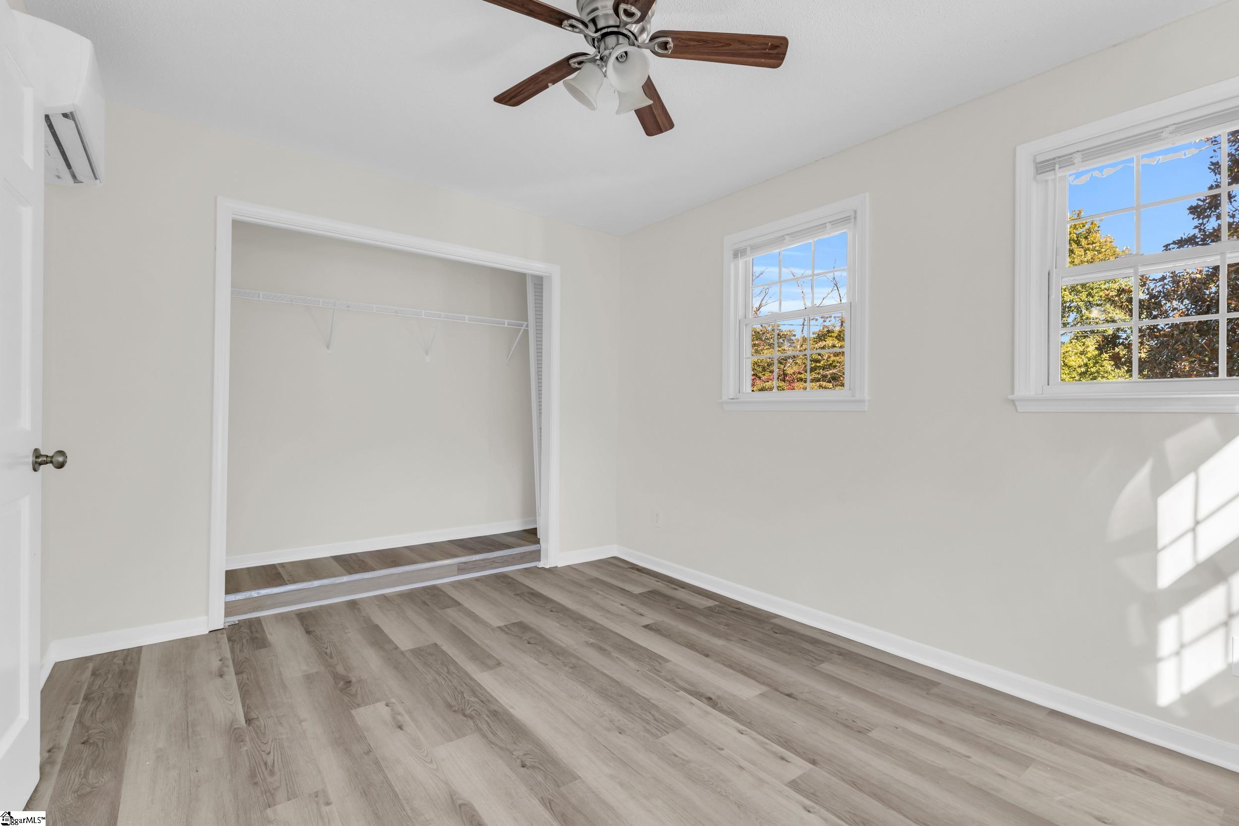 5 Lilac Street Greenville, SC 29617-2627