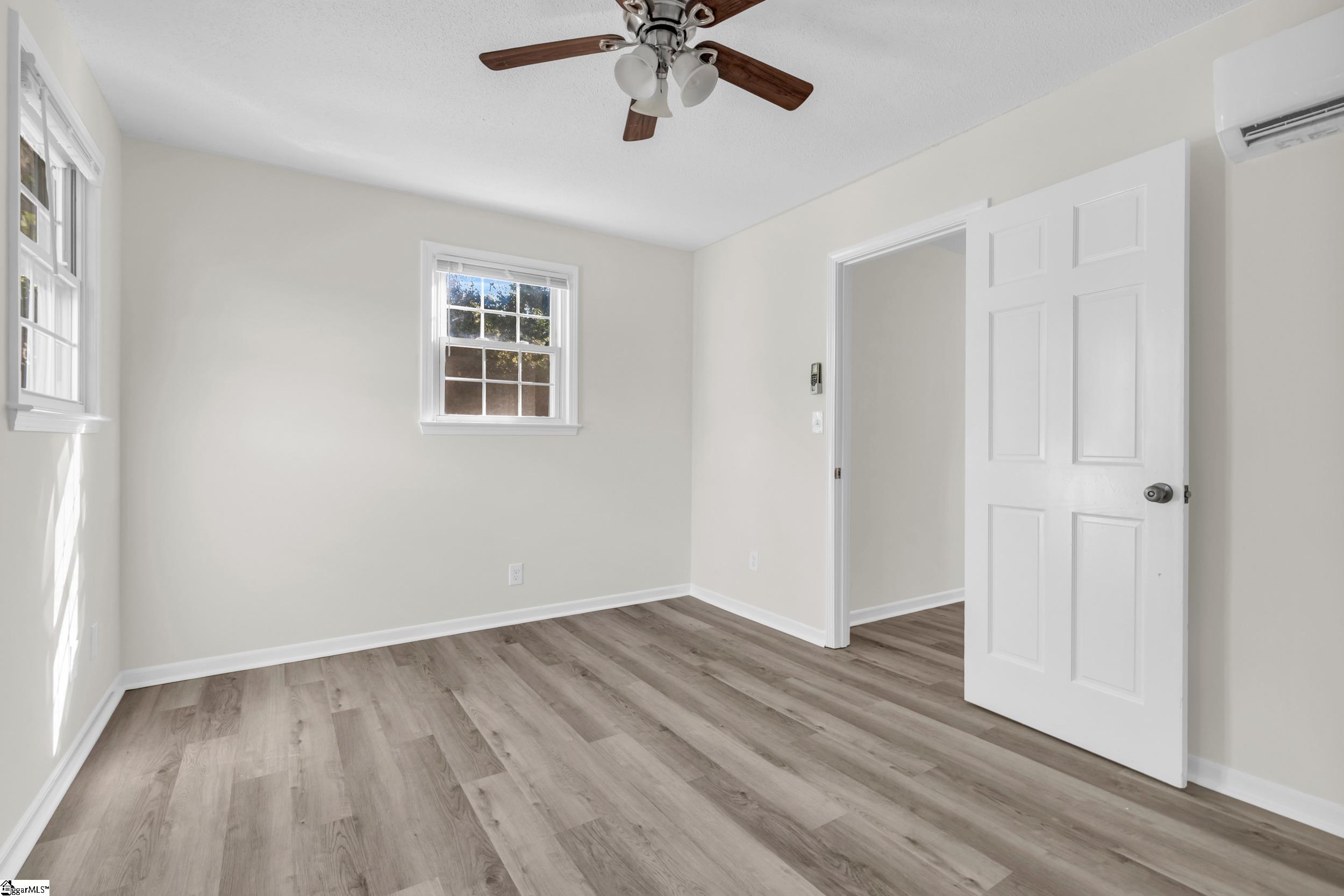 5 Lilac Street Greenville, SC 29617-2627