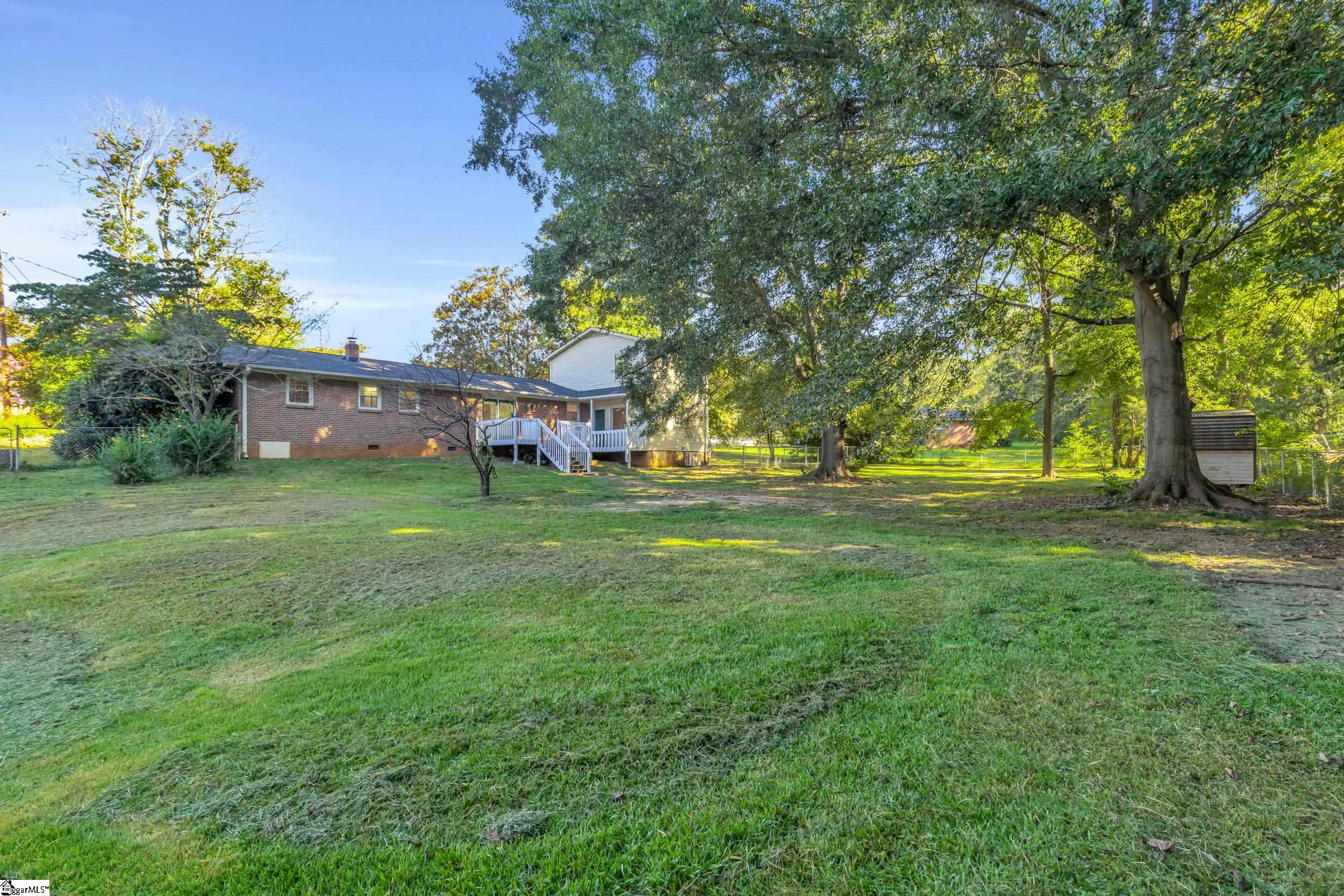 5 Lilac Street Greenville, SC 29617-2627