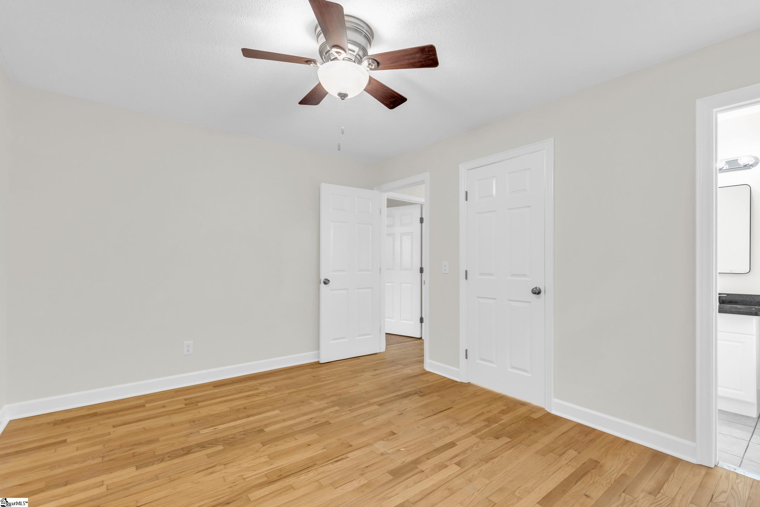 5 Lilac Street Greenville, SC 29617-2627