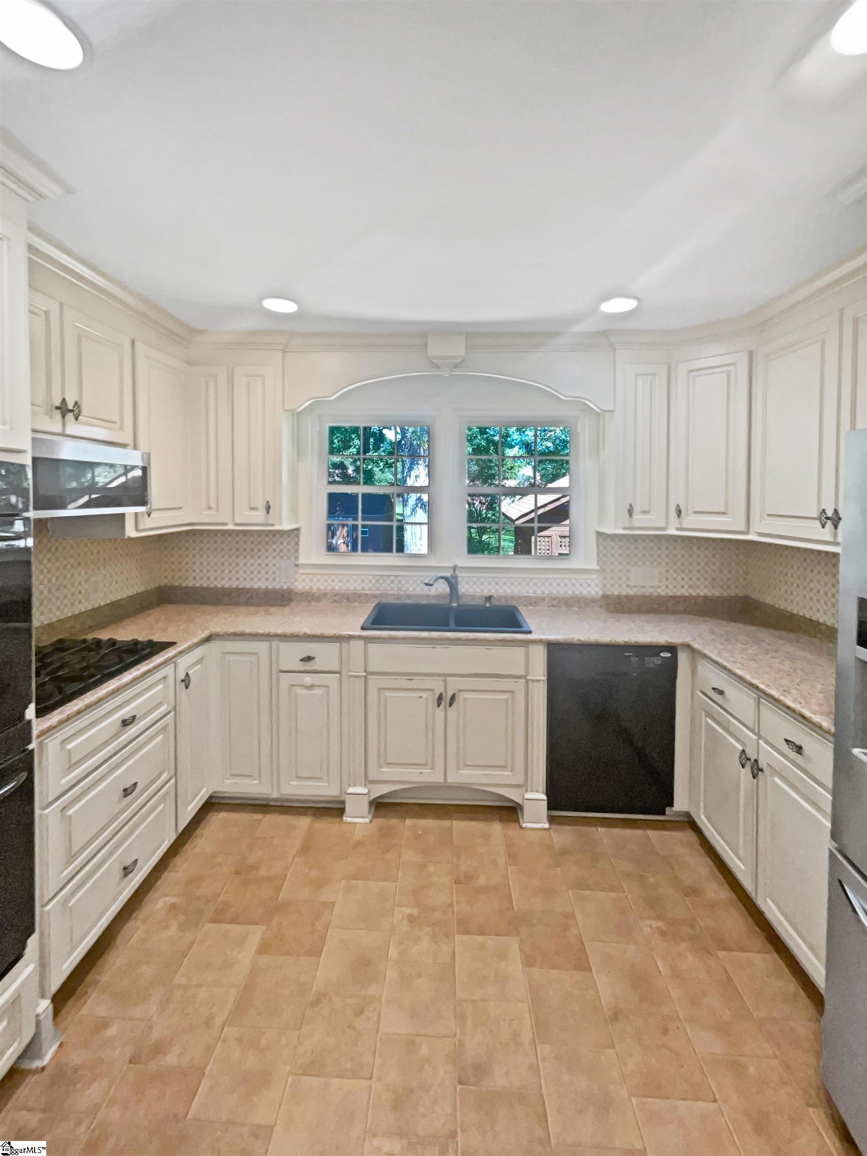 4 Delray Alley Greenville, SC 29617