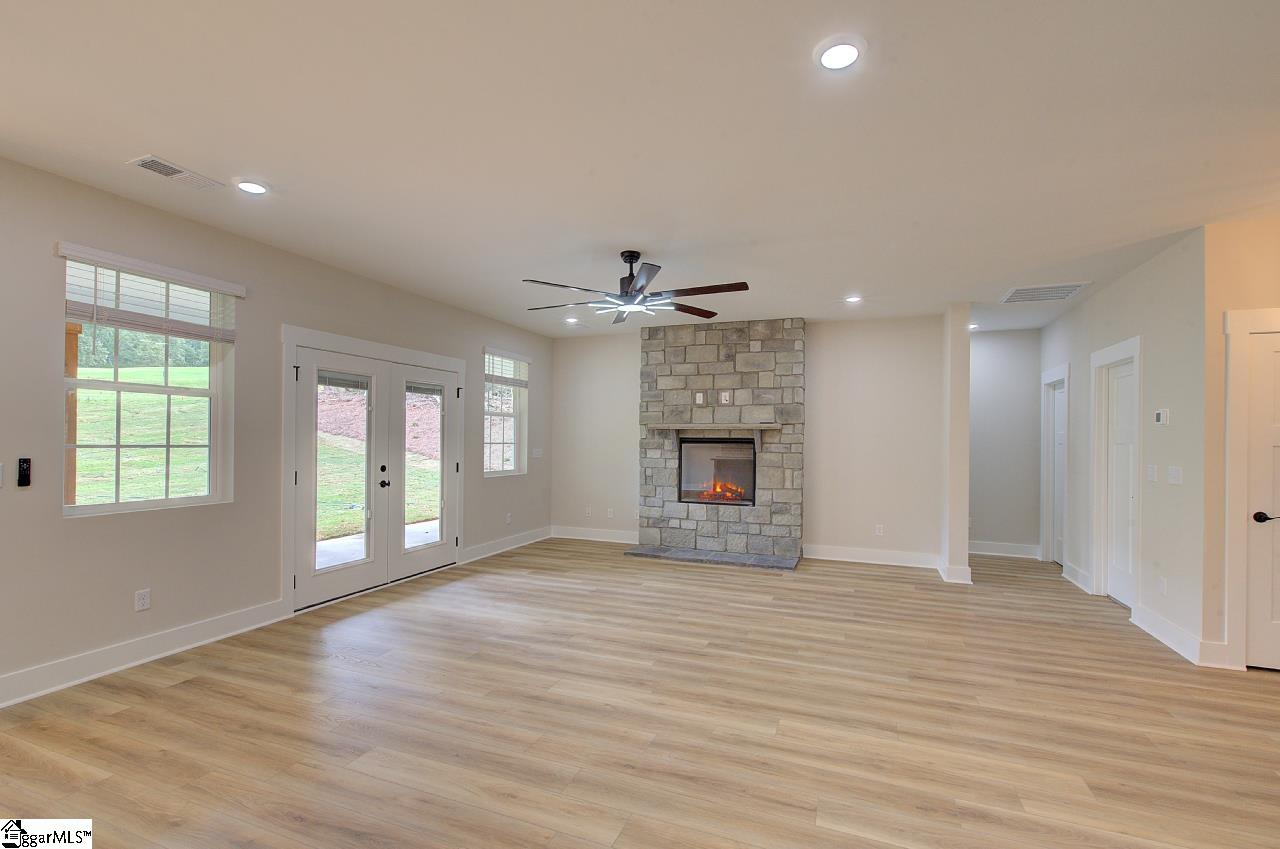 315 Lakefront Drive Anderson, SC 29626