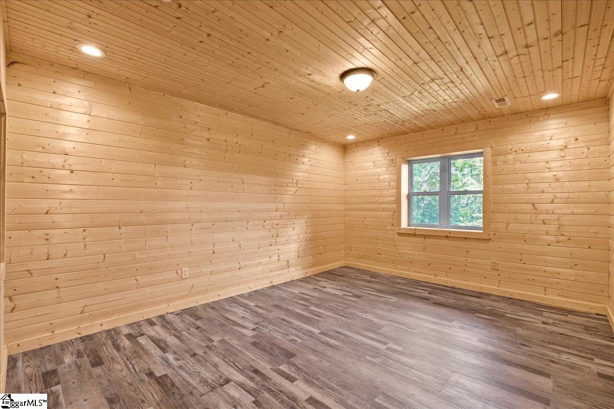80 Rosemond Road Cleveland, SC 29635