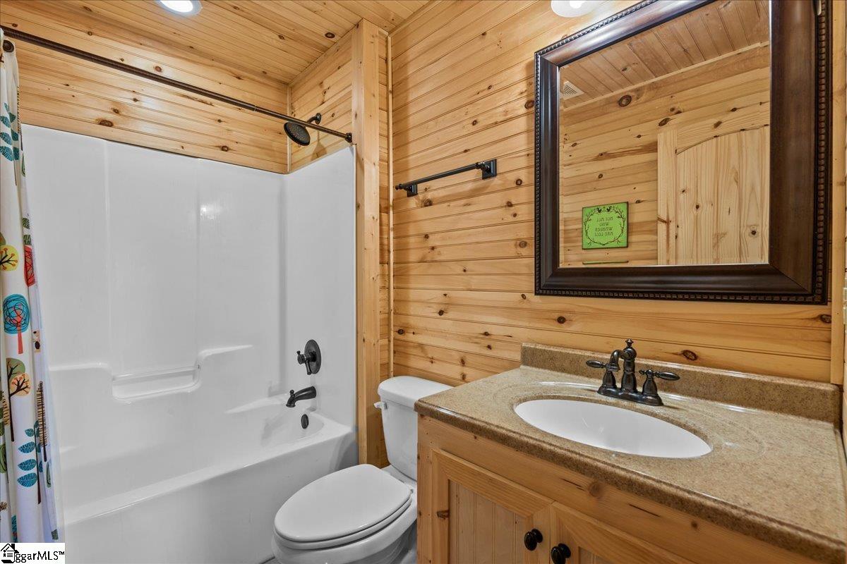80 Rosemond Road Cleveland, SC 29635