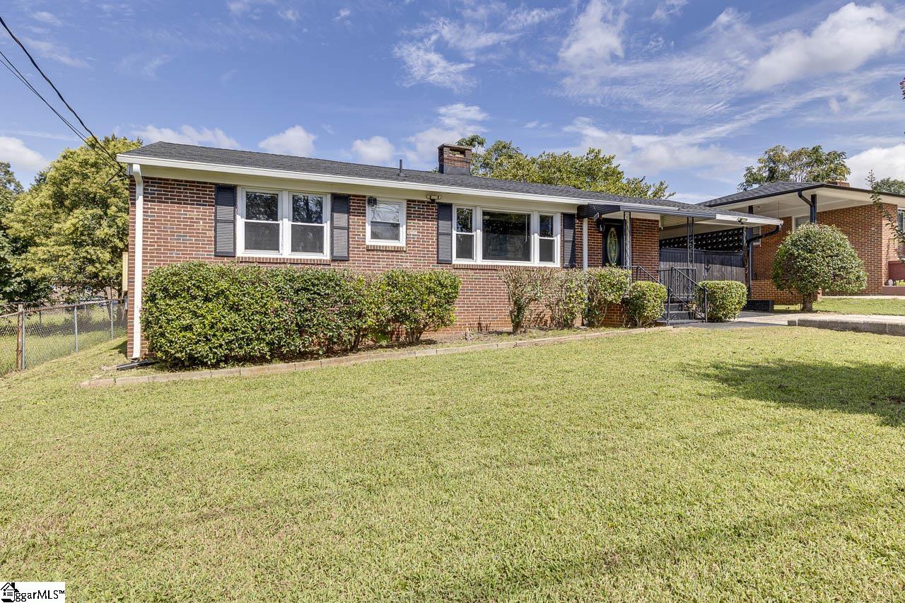 24 Maudie Street Greenville, SC 29605