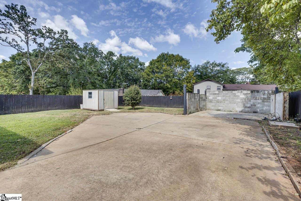 24 Maudie Street Greenville, SC 29605