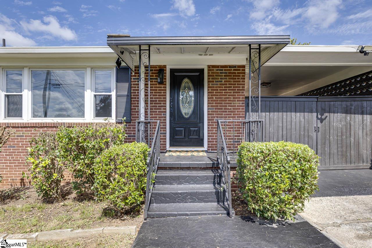 24 Maudie Street Greenville, SC 29605