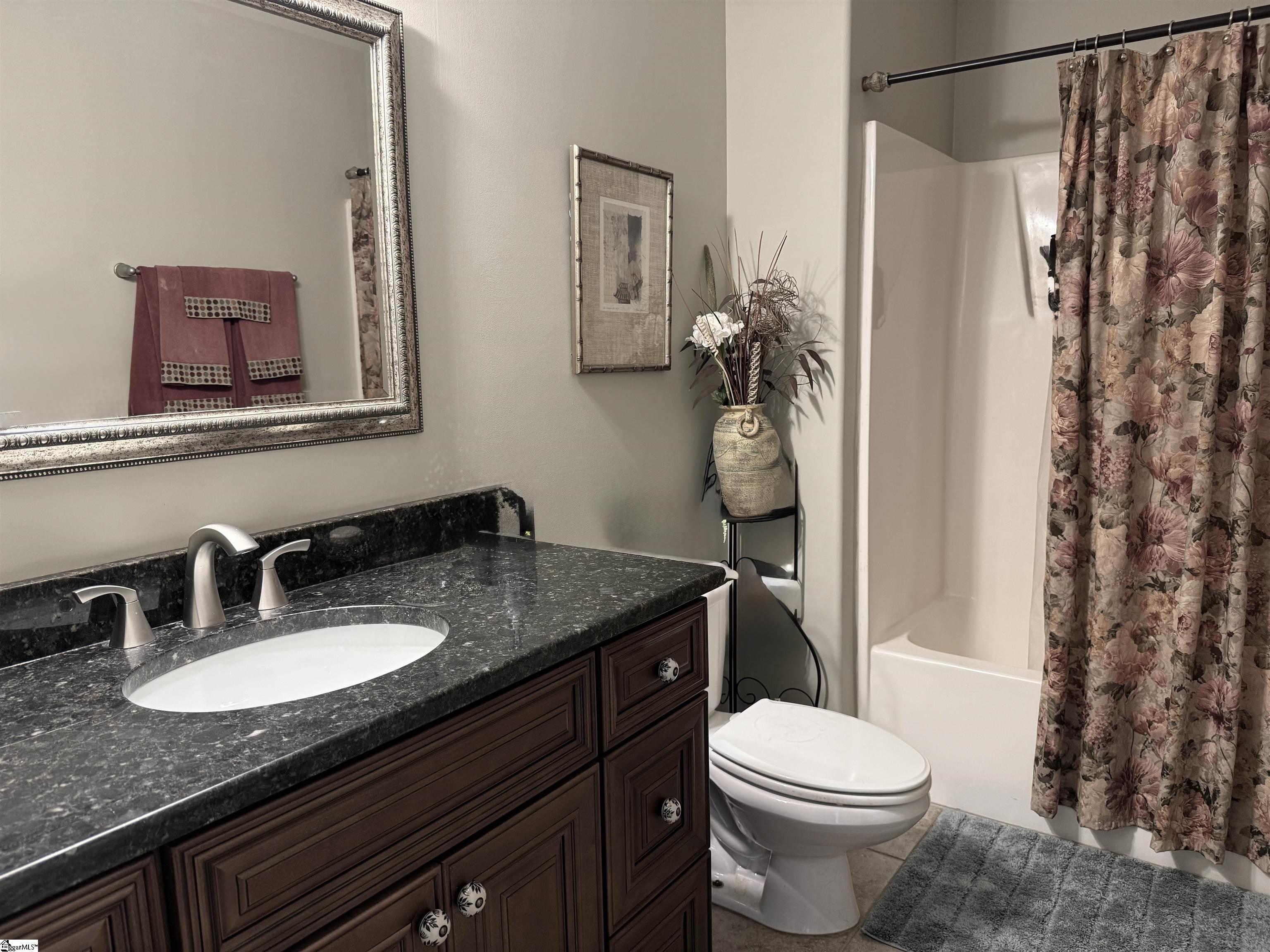 10 Plassey Lane Greenville, SC 29609