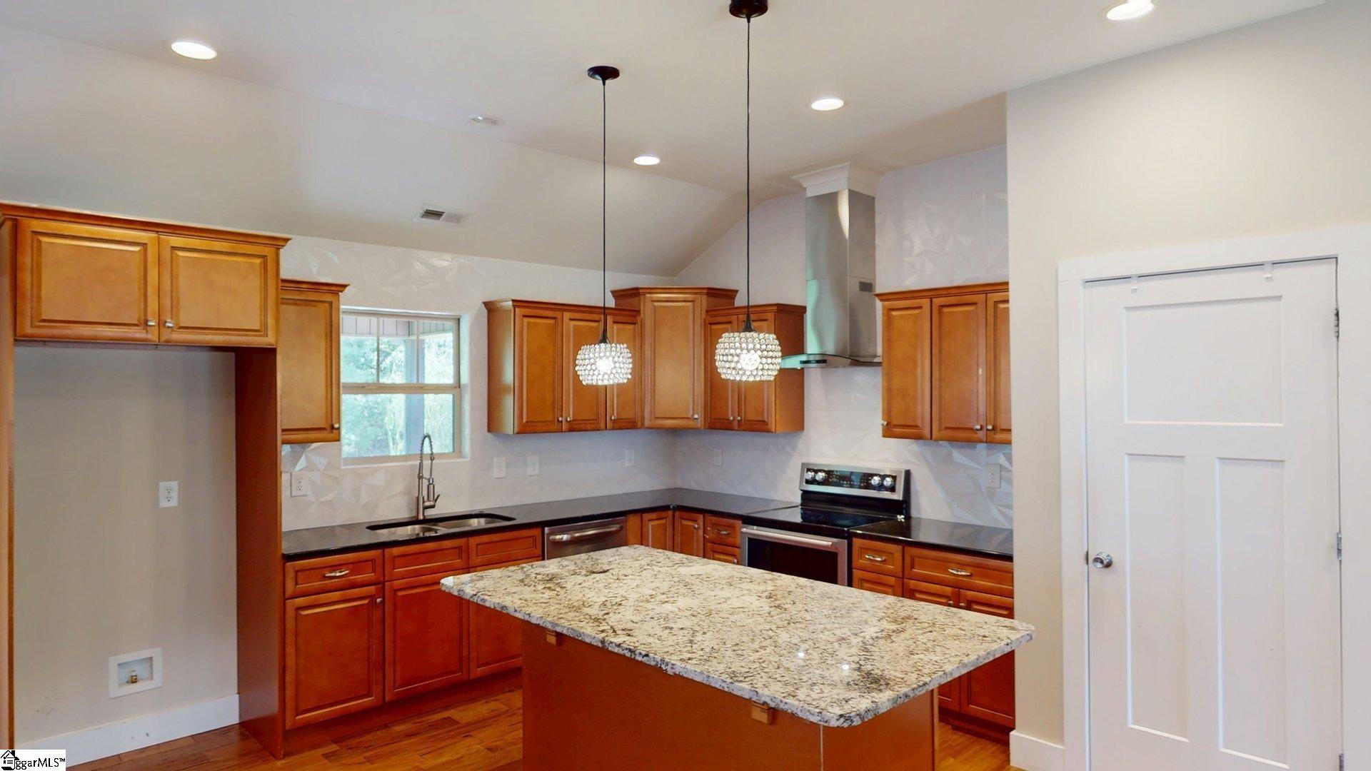 330 Saddlers Run Chesnee, SC 29323