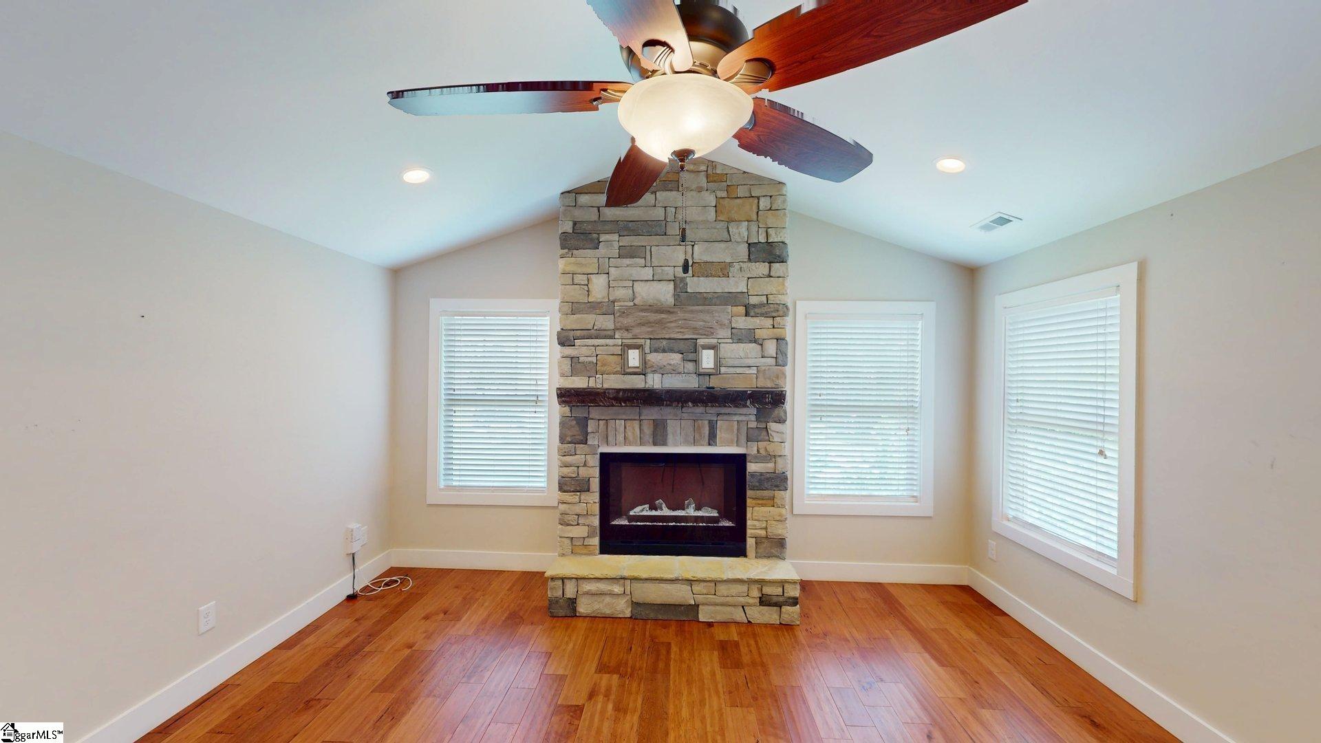 330 Saddlers Run Chesnee, SC 29323