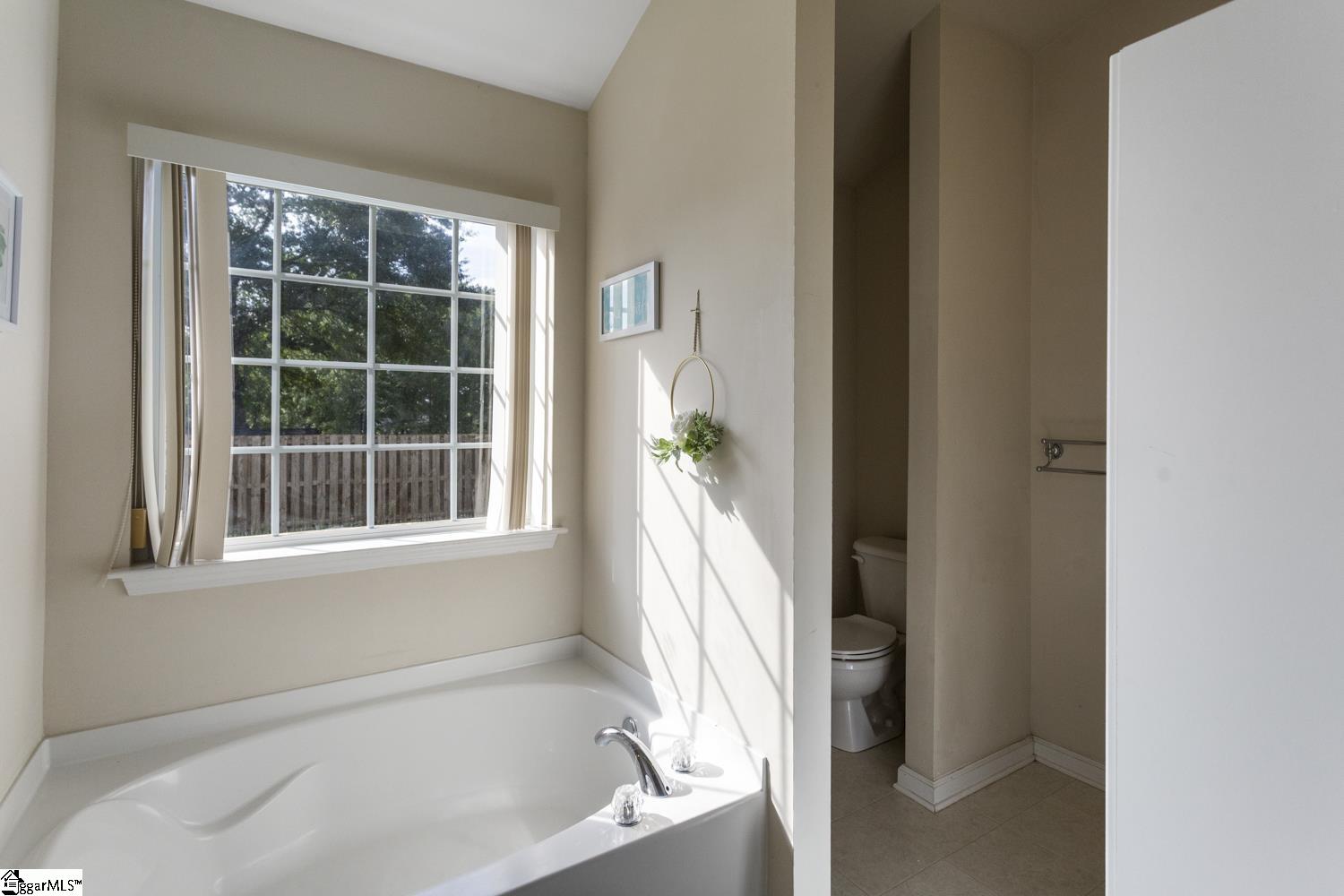104 Ridgebrook Way Greenville, SC 29605