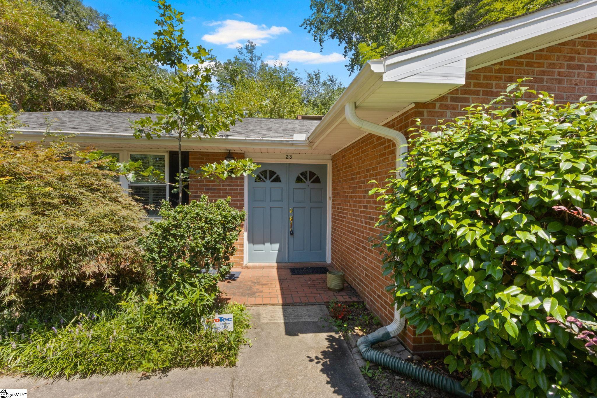 23 Richwood Drive Greenville, SC 29607