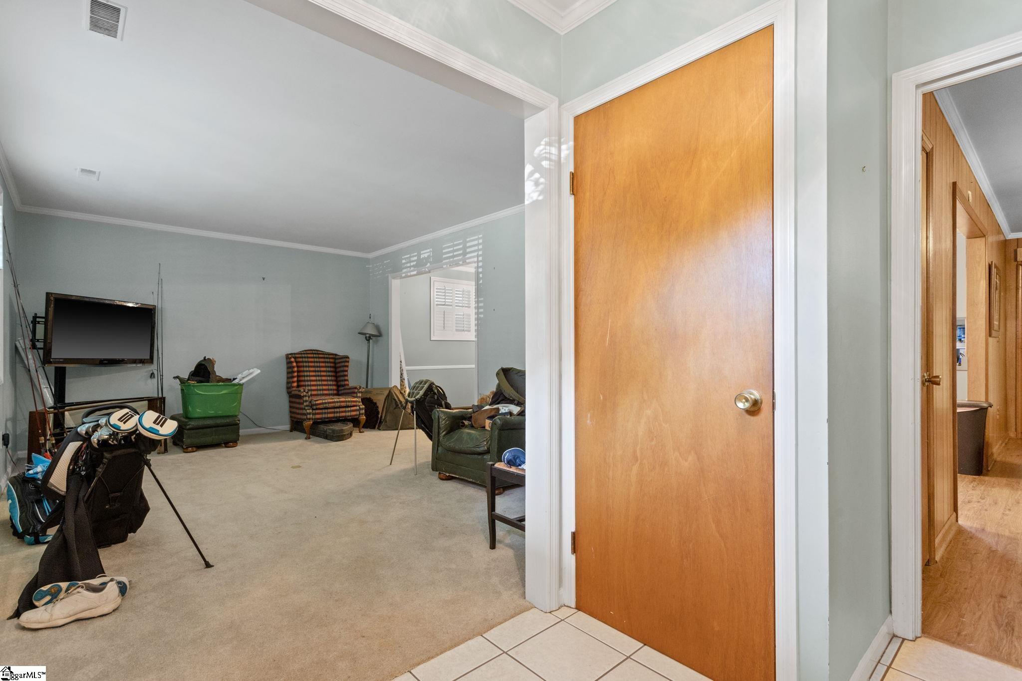23 Richwood Drive Greenville, SC 29607