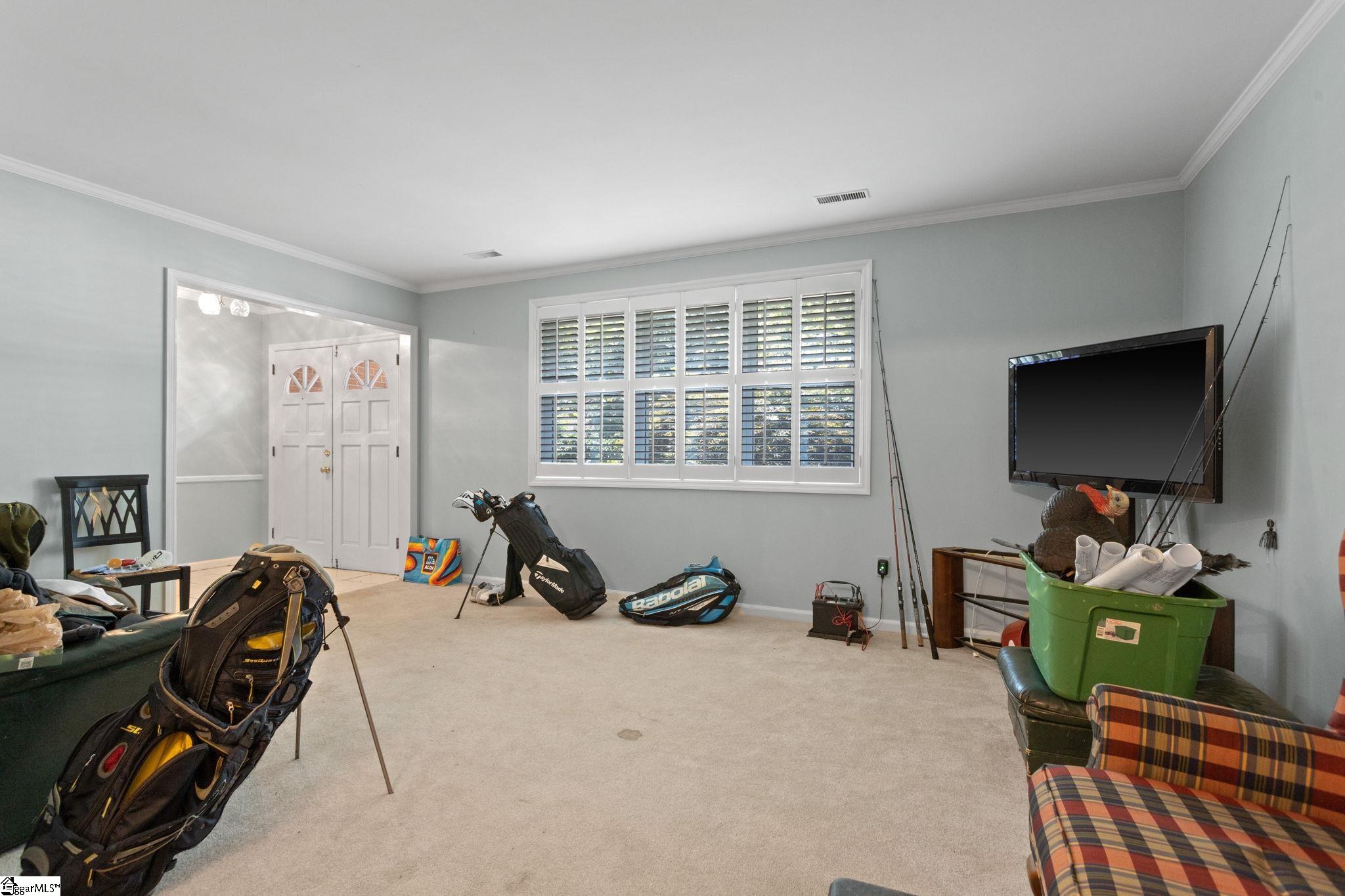 23 Richwood Drive Greenville, SC 29607