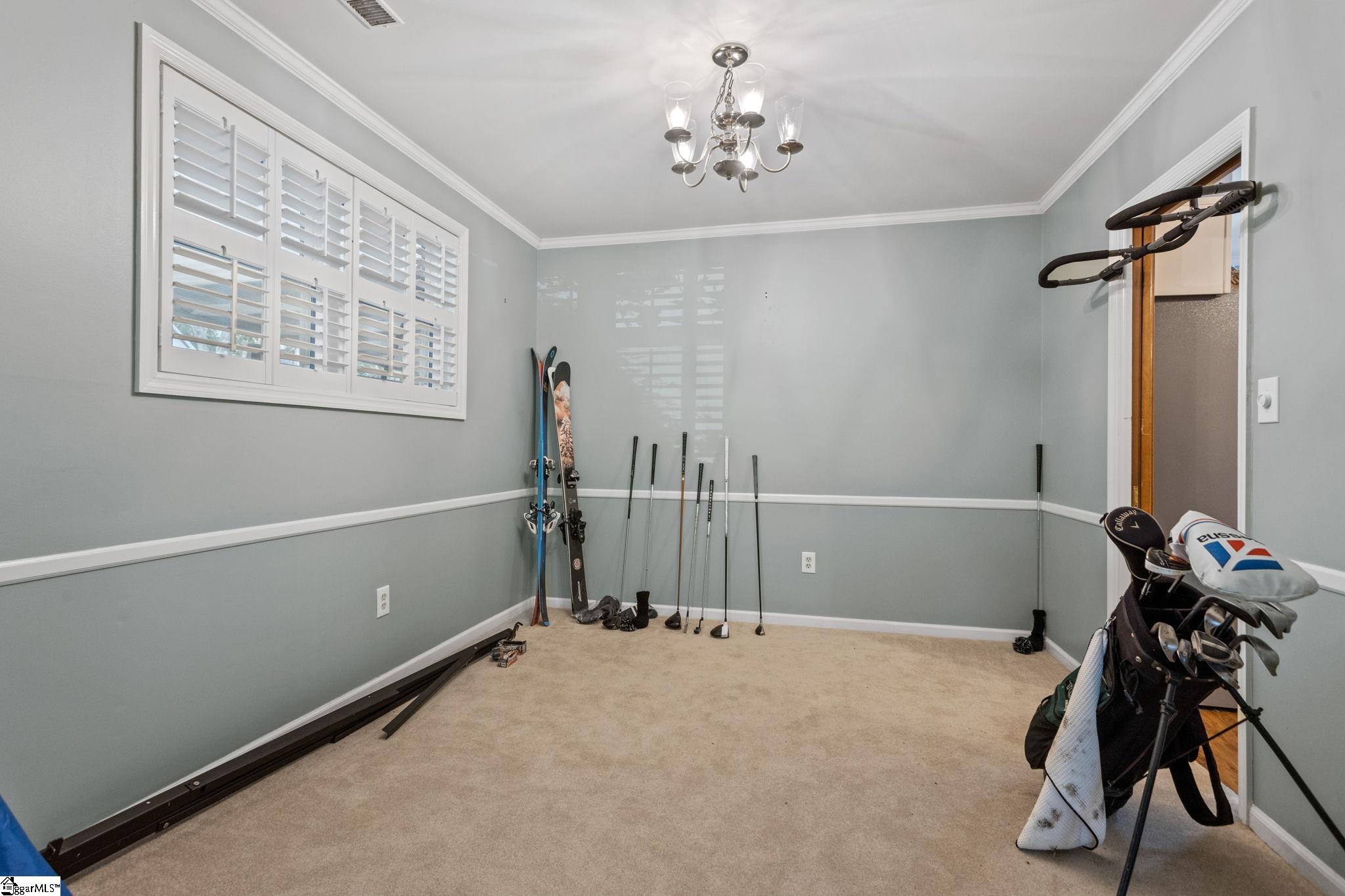 23 Richwood Drive Greenville, SC 29607