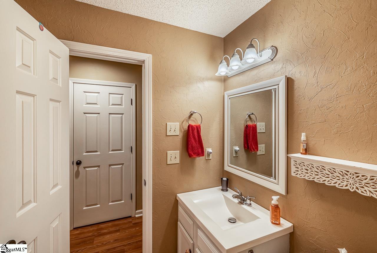 1403 Leeward Road Anderson, SC 29625