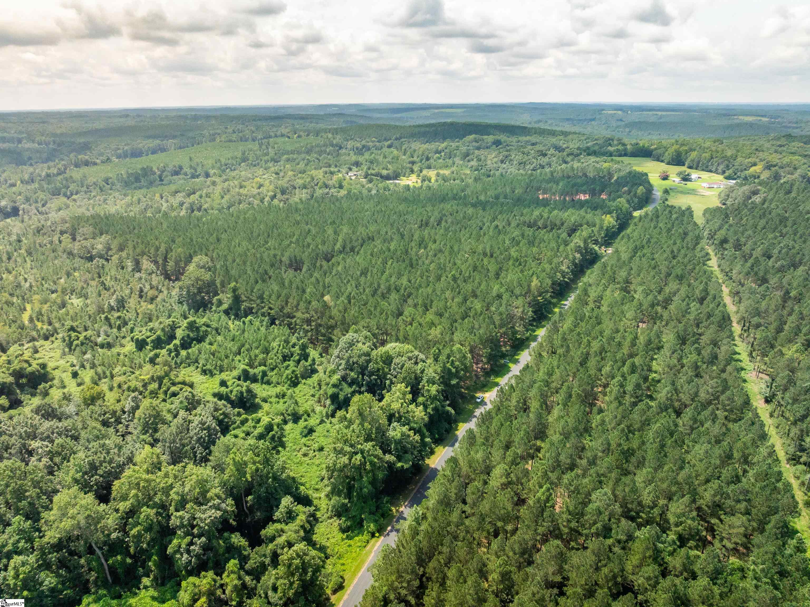 004 Gault Creek Road Jonesville, SC 29353