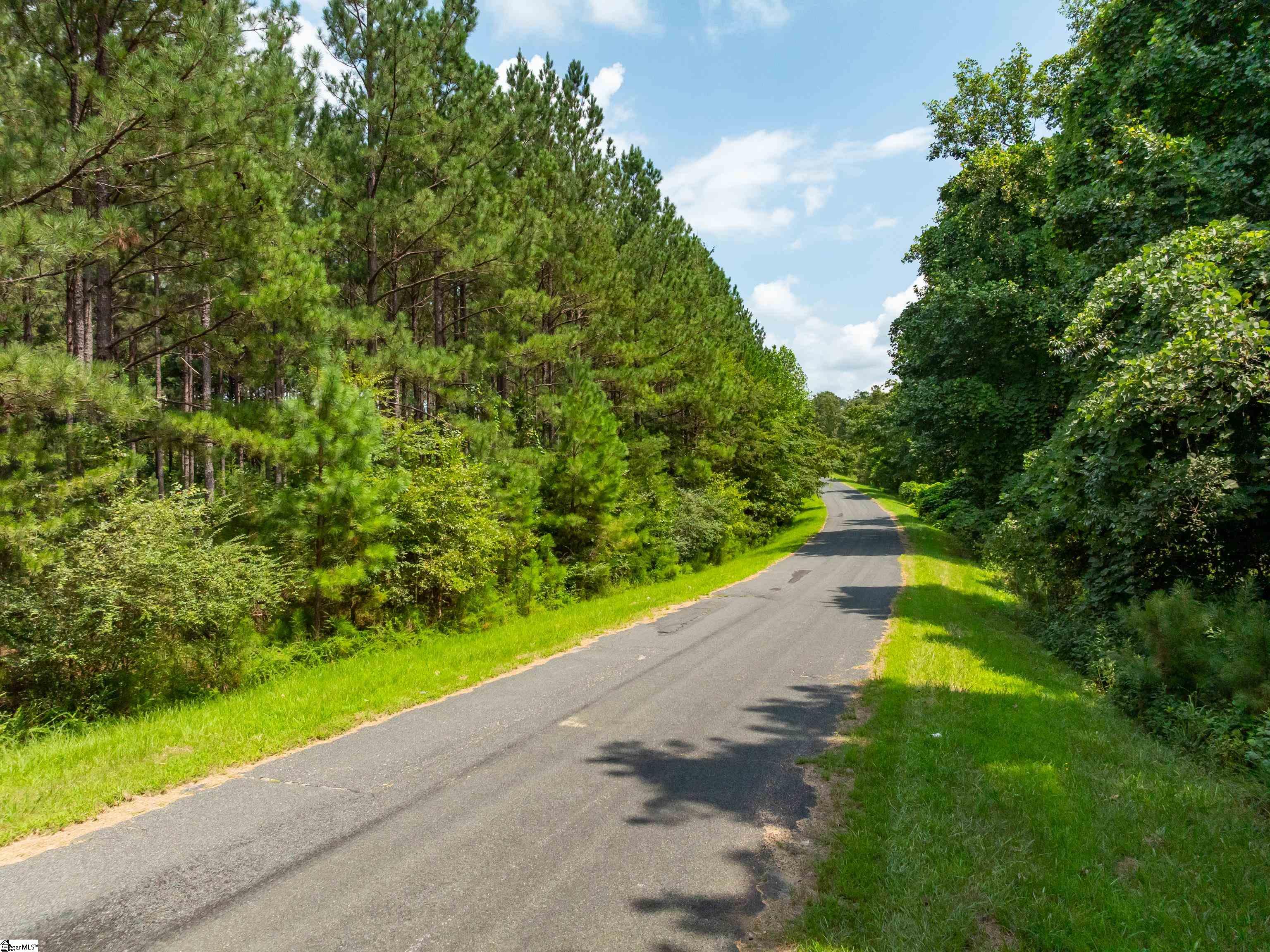 004 Gault Creek Road Jonesville, SC 29353