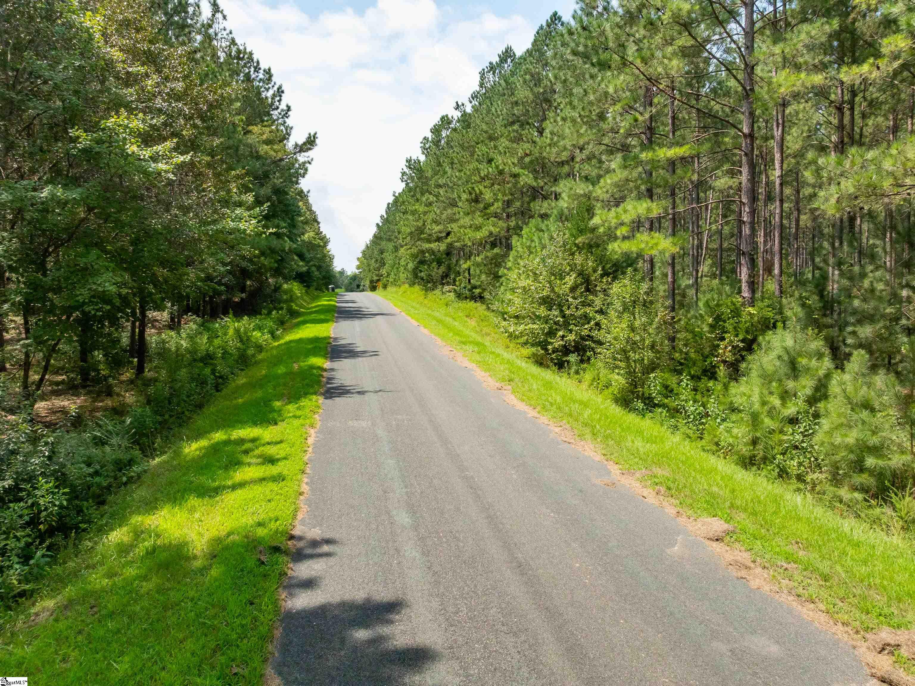 004 Gault Creek Road Jonesville, SC 29353